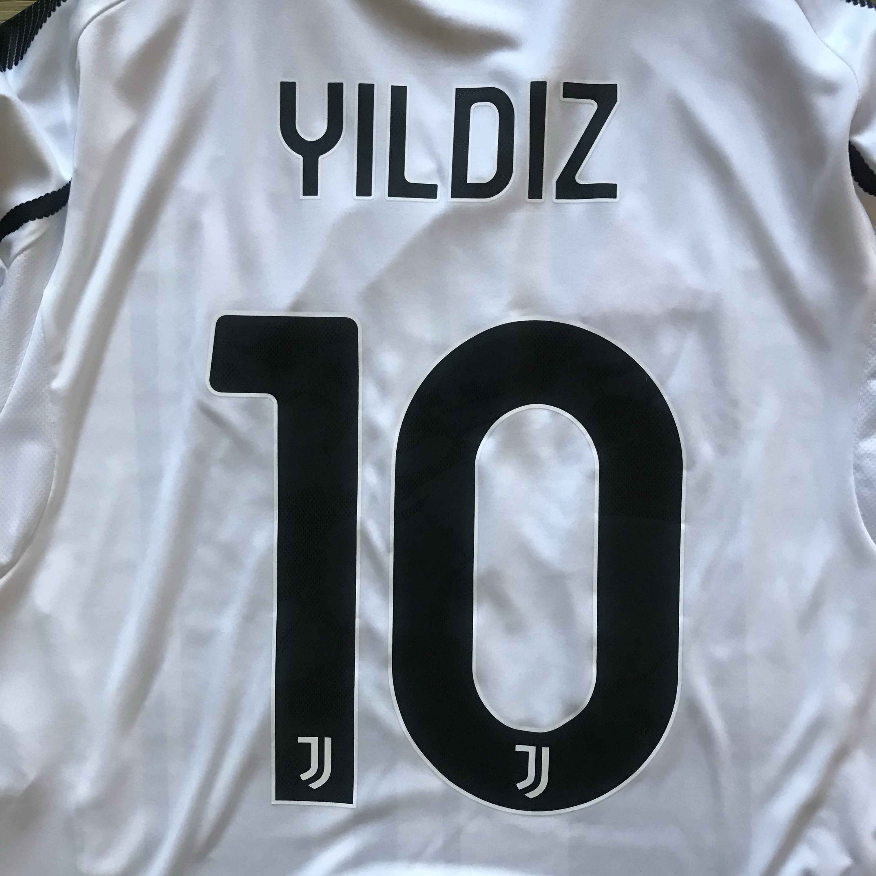 Adidas Juventus 25/26 Home Jersey White Black - KR Sizing (Non Marking Ver.) 착용 스타일 - 3
