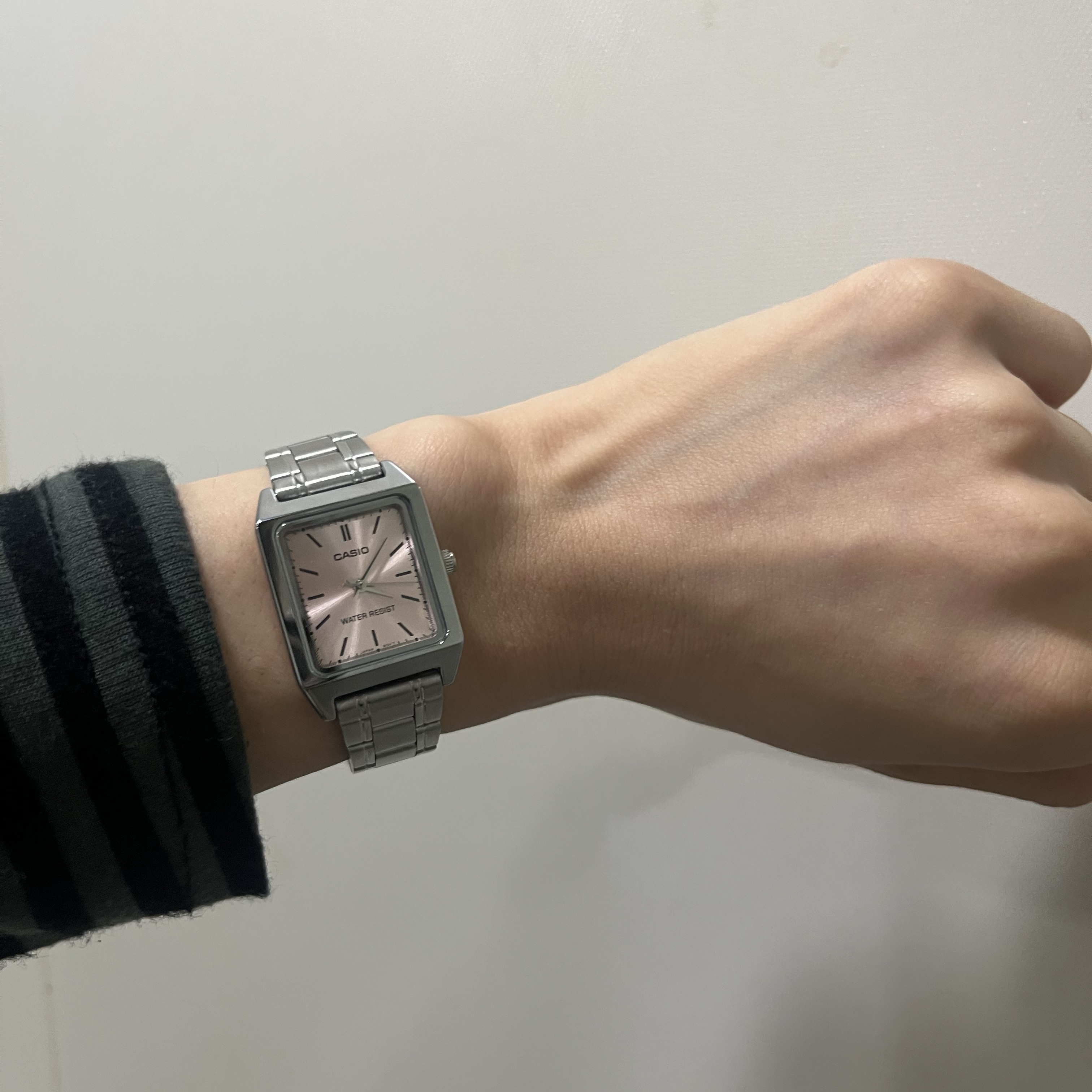 Casio LTP-V007D-4E 착용 스타일 - 2