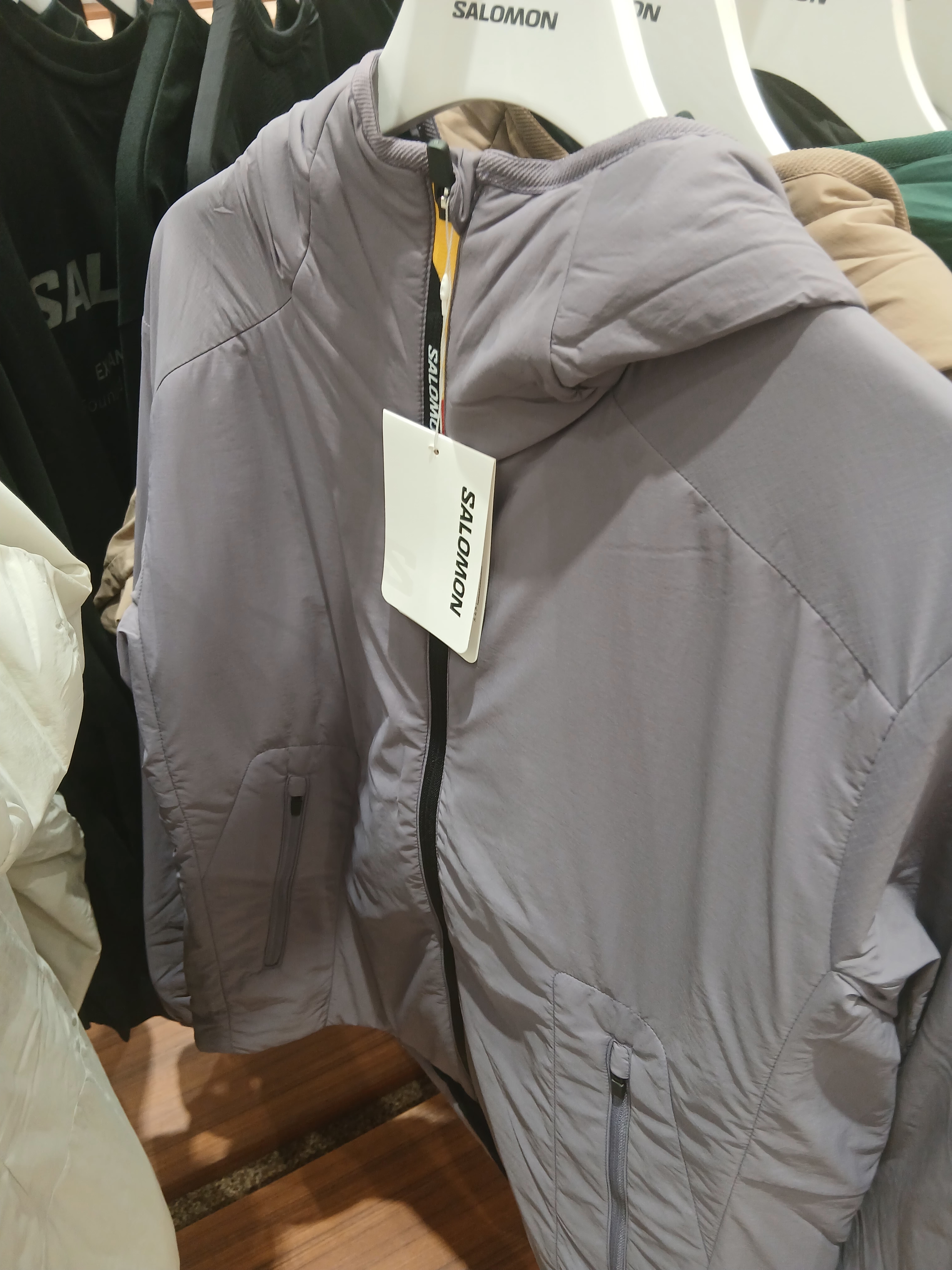 Stone Island 99576 Nylon Metal 6-Panel Cap Black, Salomon Modisay Padded Jacket Black 착용 스타일 - 5