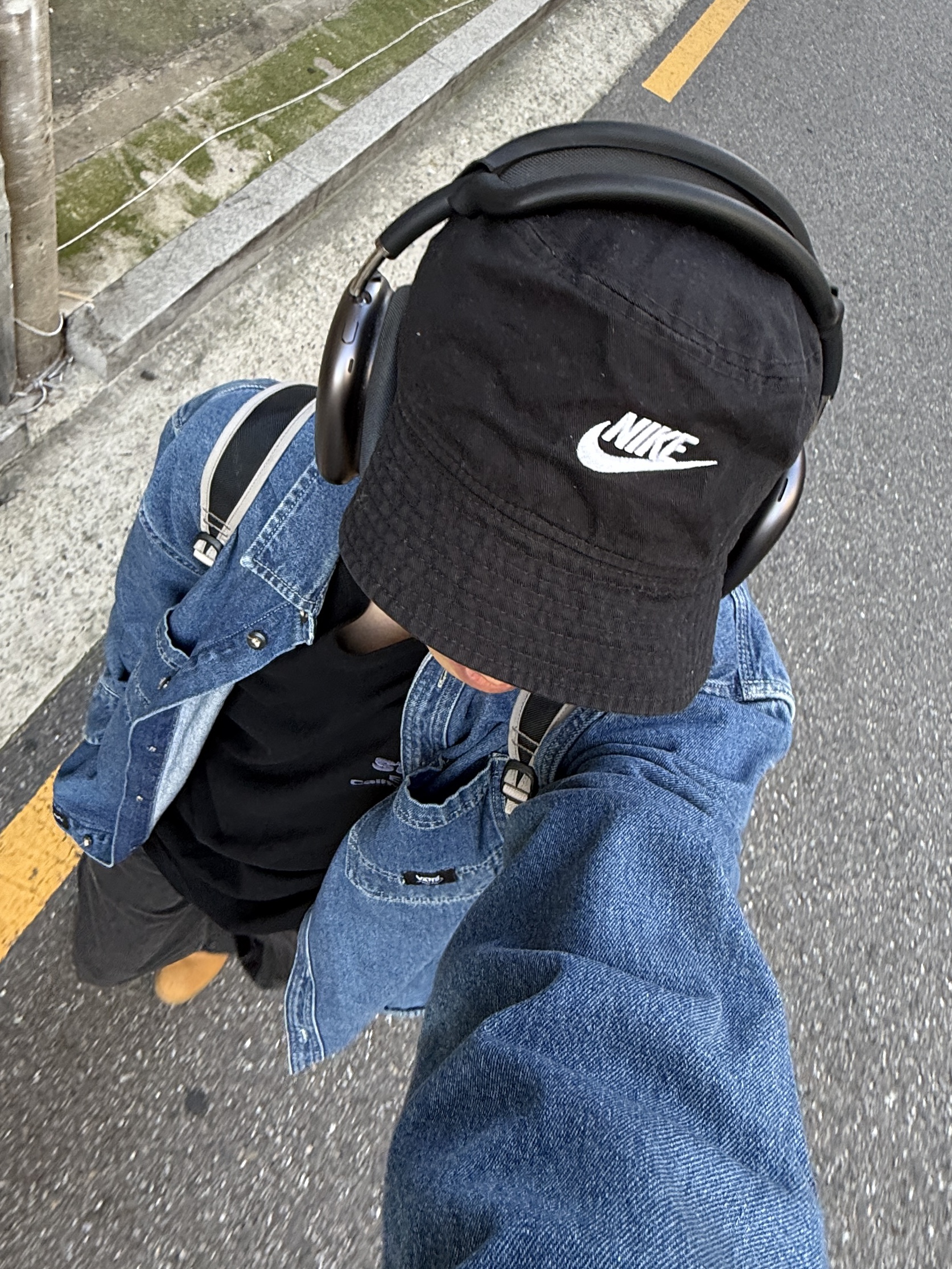 Timberland Premium 6 inch Waterproof Boot Wheat Nubuck - Medium, Uniqlo C Wide Parachute Pants Denim Dark Gray - KR 착용 스타일 - 3