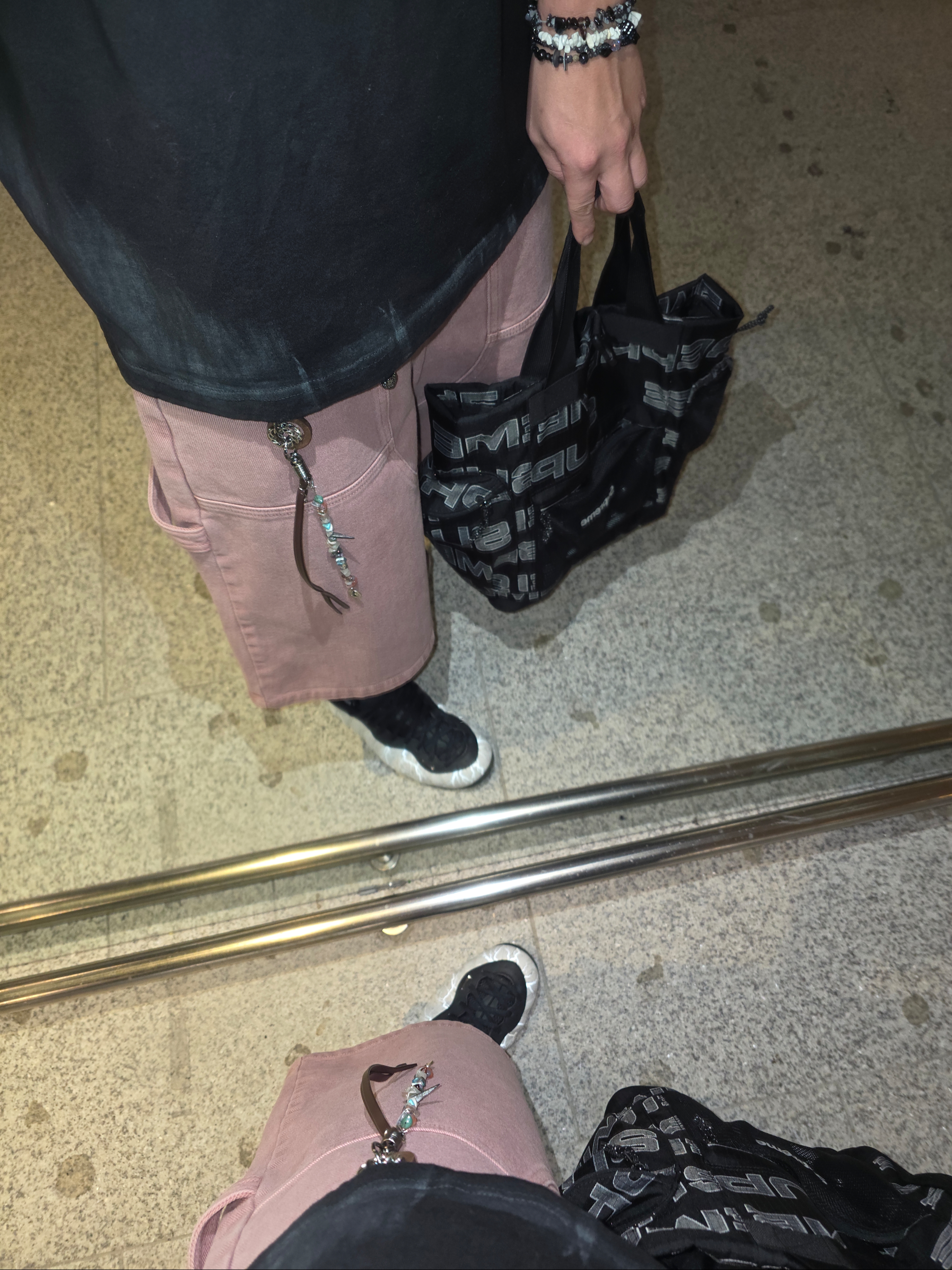 Nike x Tekken 8 Air Foamposite One PRM Jin, Supreme Utility Tote Black - 21FW 착용 스타일 - 3