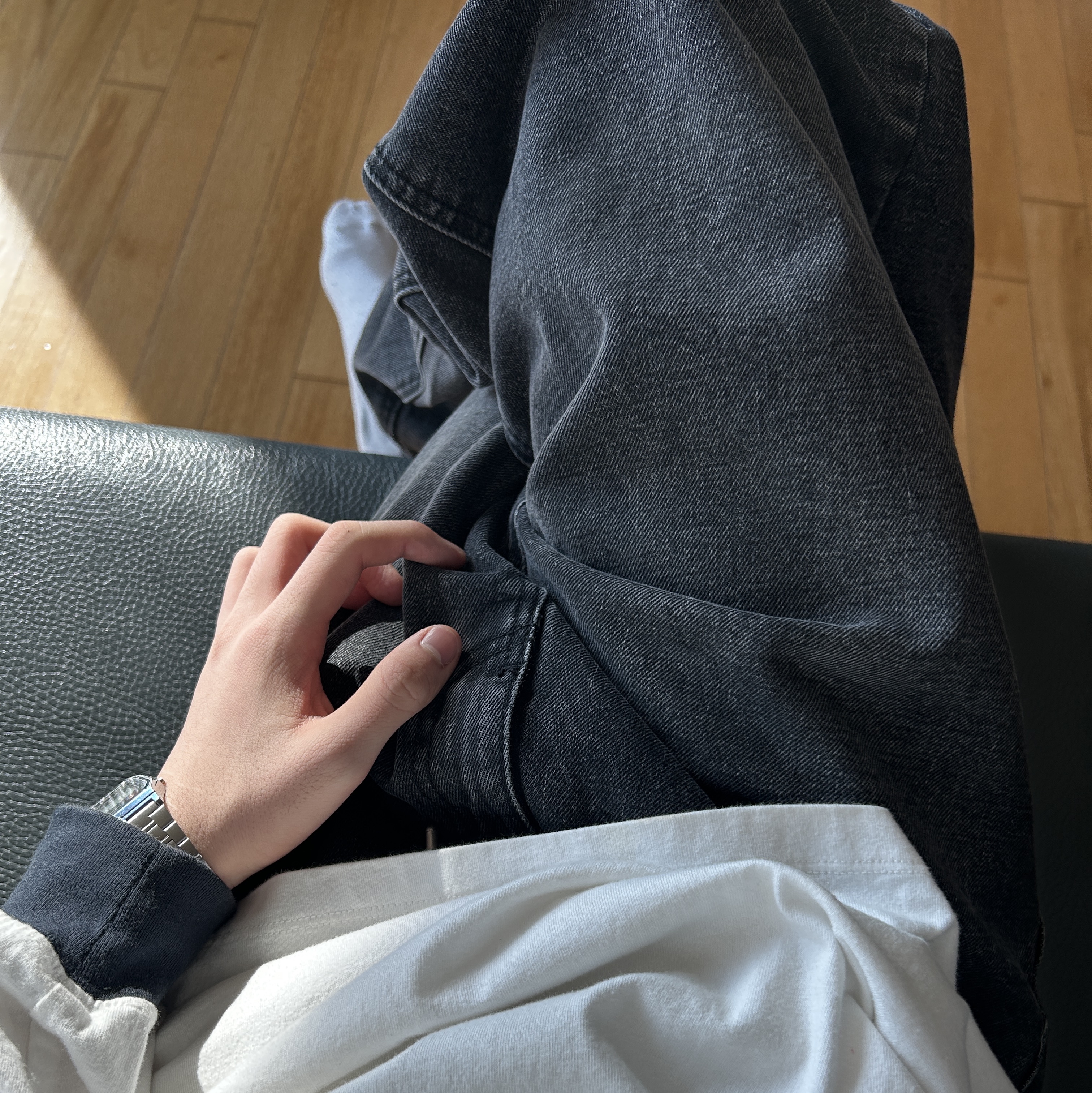 Suade Baggy Denim Black, Casio A-158WA-1 착용 스타일