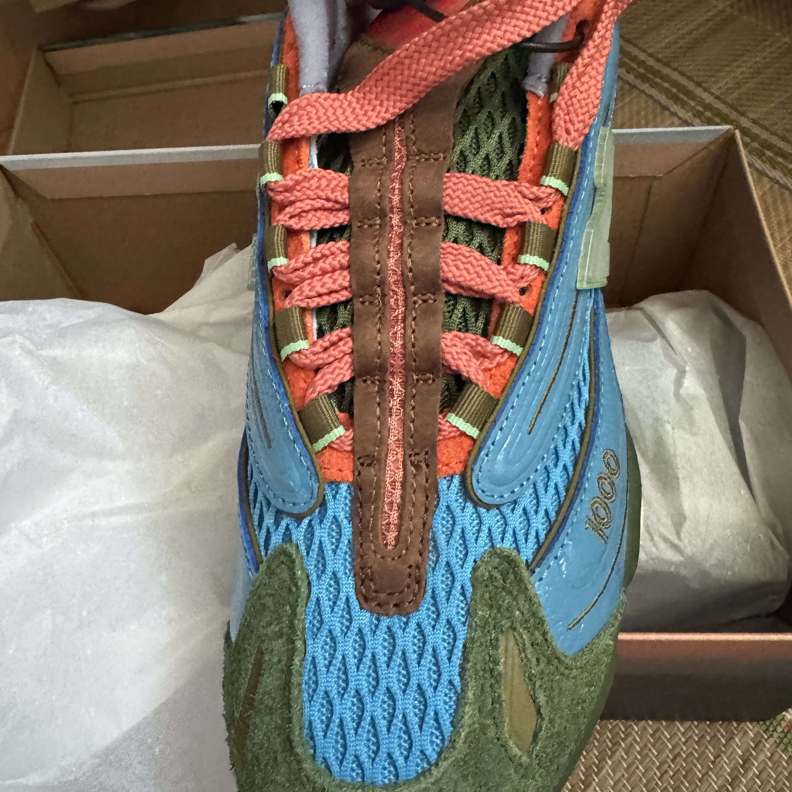 New Balance x Salehe Bembury 1000 Made in UK Blue Green 착용 스타일 - 2