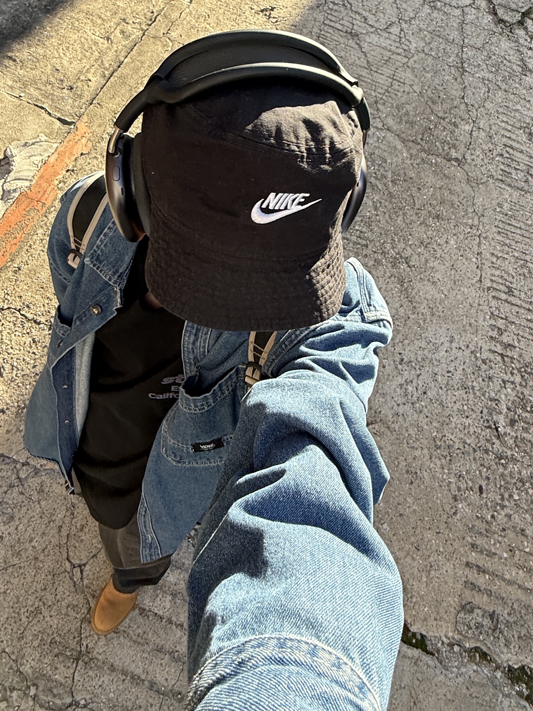 Timberland Premium 6 inch Waterproof Boot Wheat Nubuck - Medium, Uniqlo C Wide Parachute Pants Denim Dark Gray - KR 착용 스타일 - 6