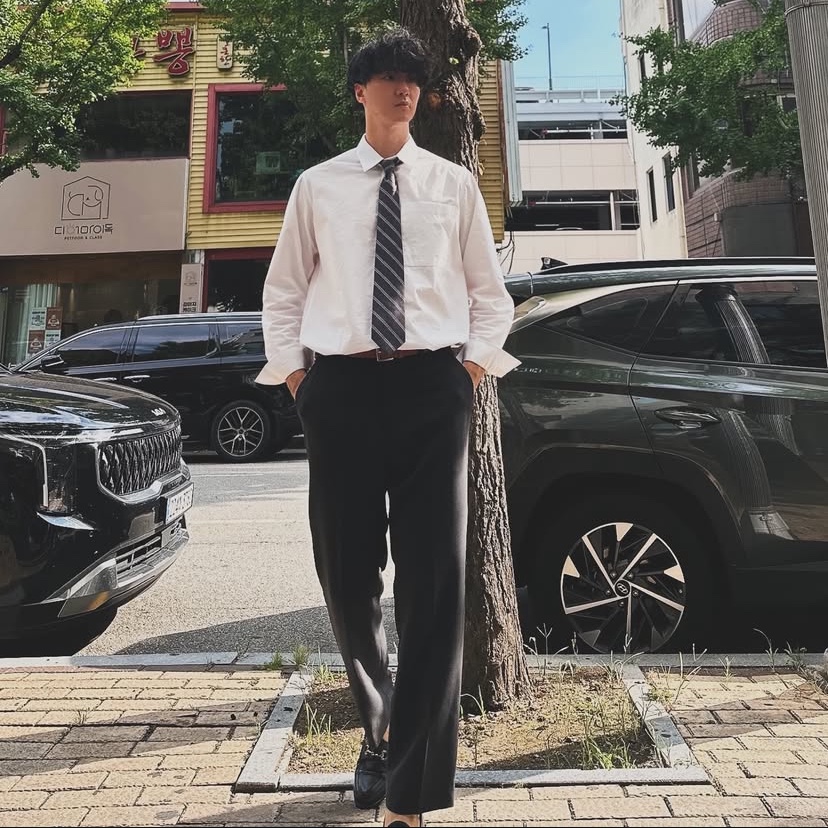 Gucci Jordaan Loafer Black 착용 스타일
