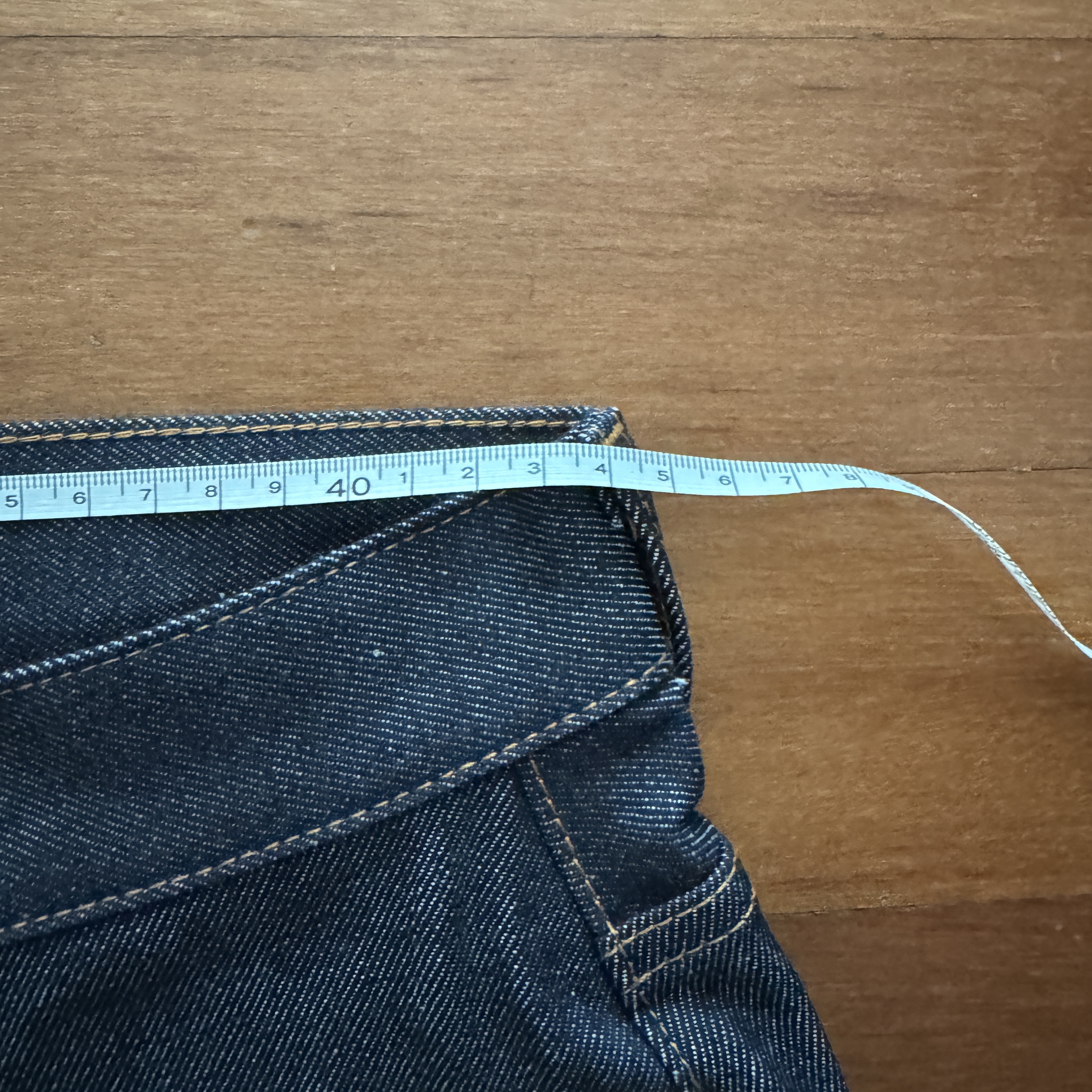 Supreme Baggy Selvedge Jean Rigid Indigo - 25FW 착용 스타일 - 5