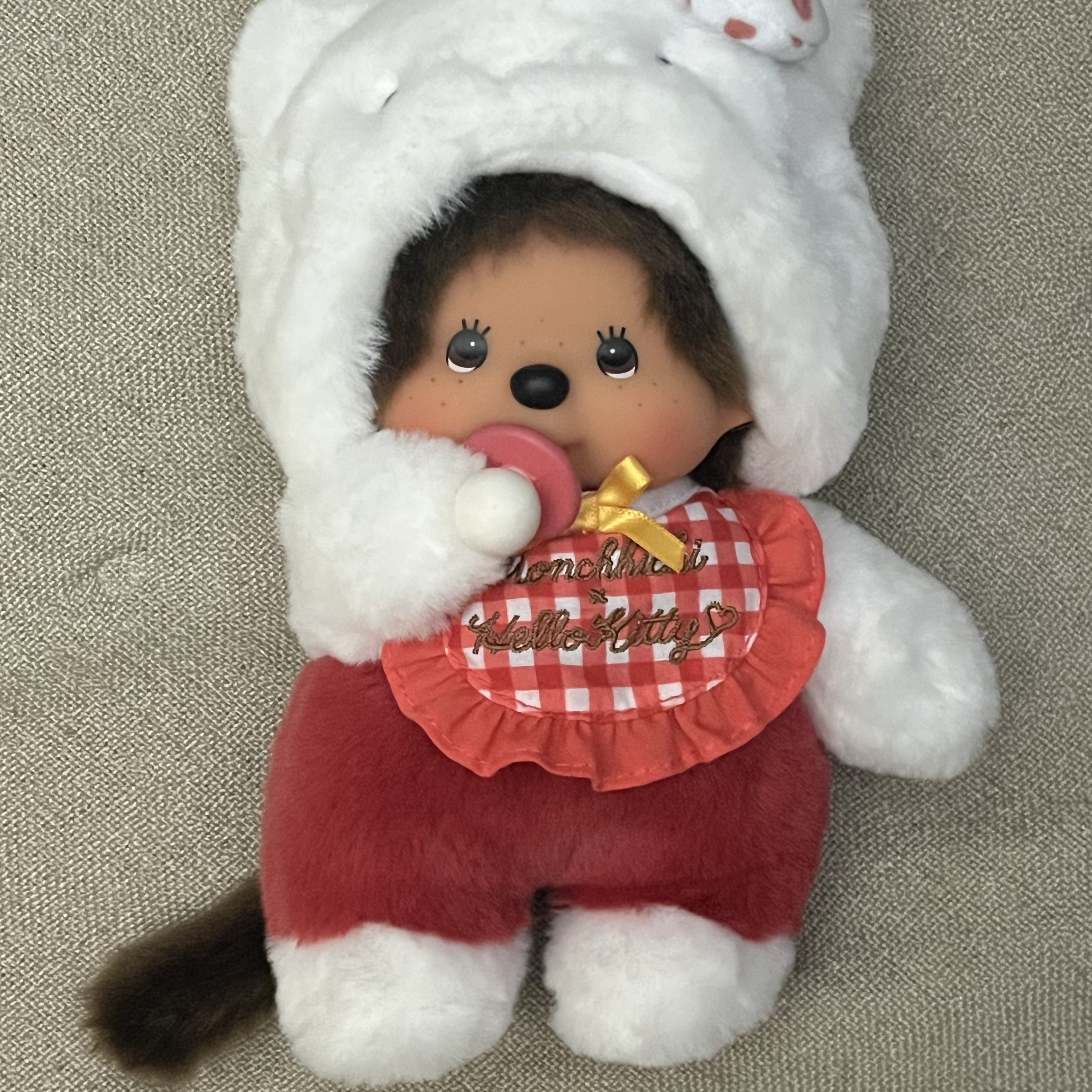 Monchhichi x Hello Kitty Gingham Check S Doll 착용 스타일
