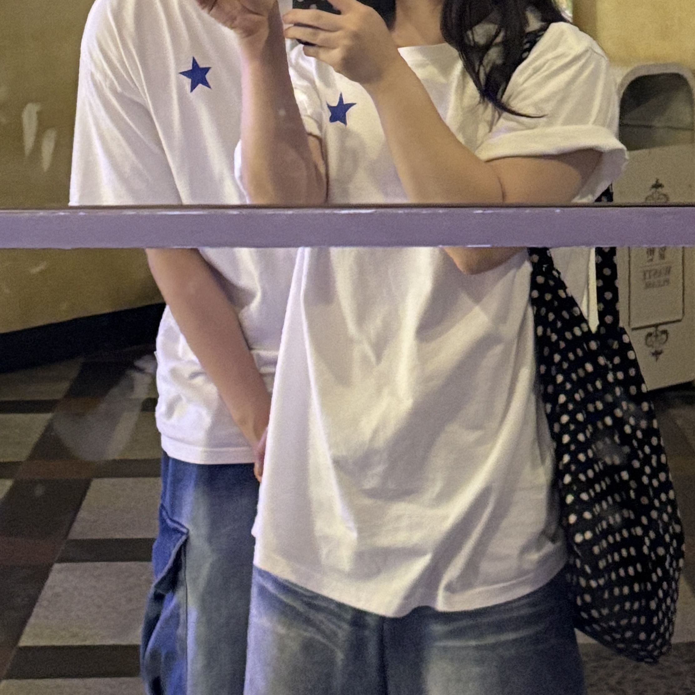 Thevinylhouse Star T-Shirt White 착용 스타일