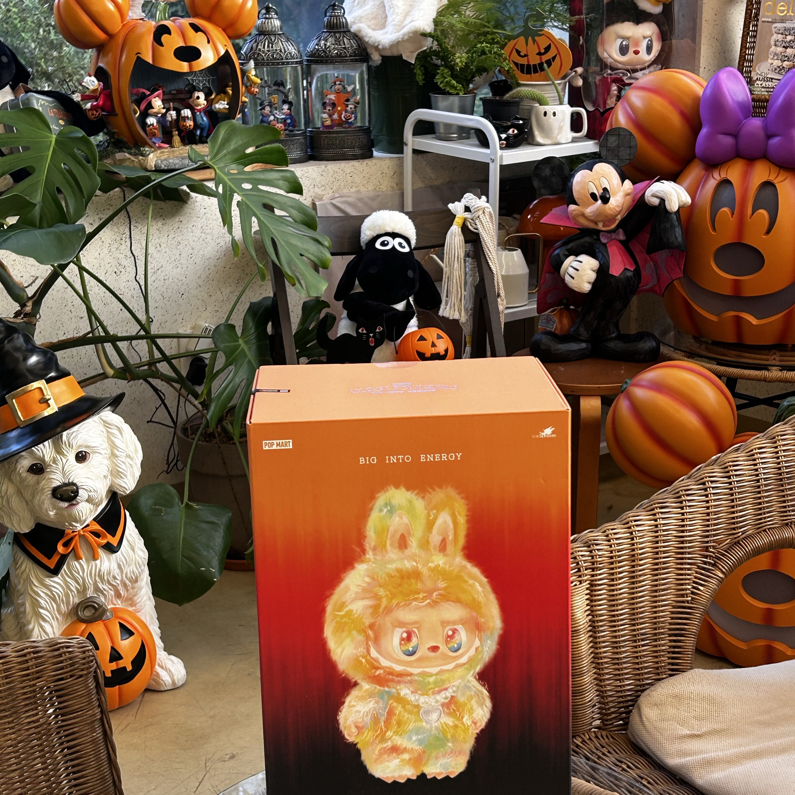 Pop Mart Labubu The Monsters Big Into Energy Series-Rock The Universe Vinyl Plush Doll 착용 스타일 - 1
