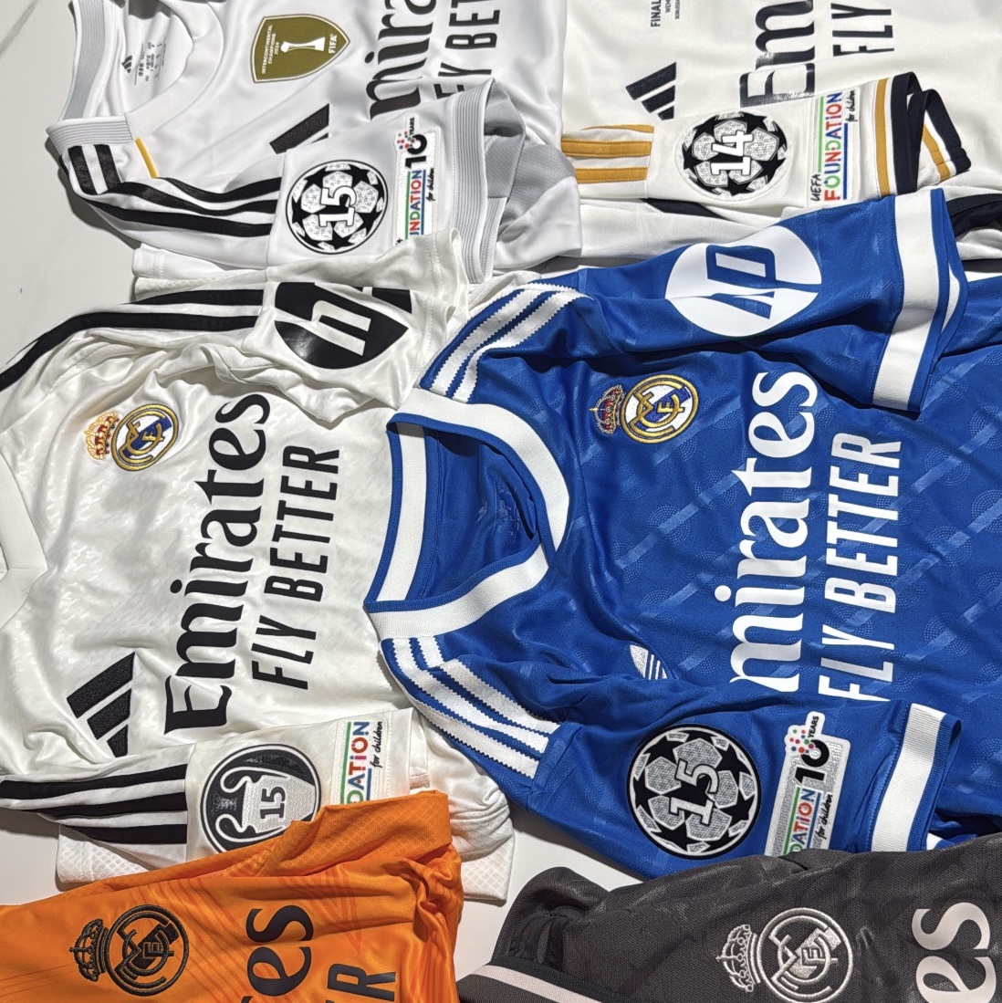 Adidas Real Madrid 2024/25 Home Jersey White - KR Sizing (Non Marking Ver.), Adidas Real Madrid 2025/26 Home Jersey White - KR Sizing (Non Marking Ver.) 착용 스타일