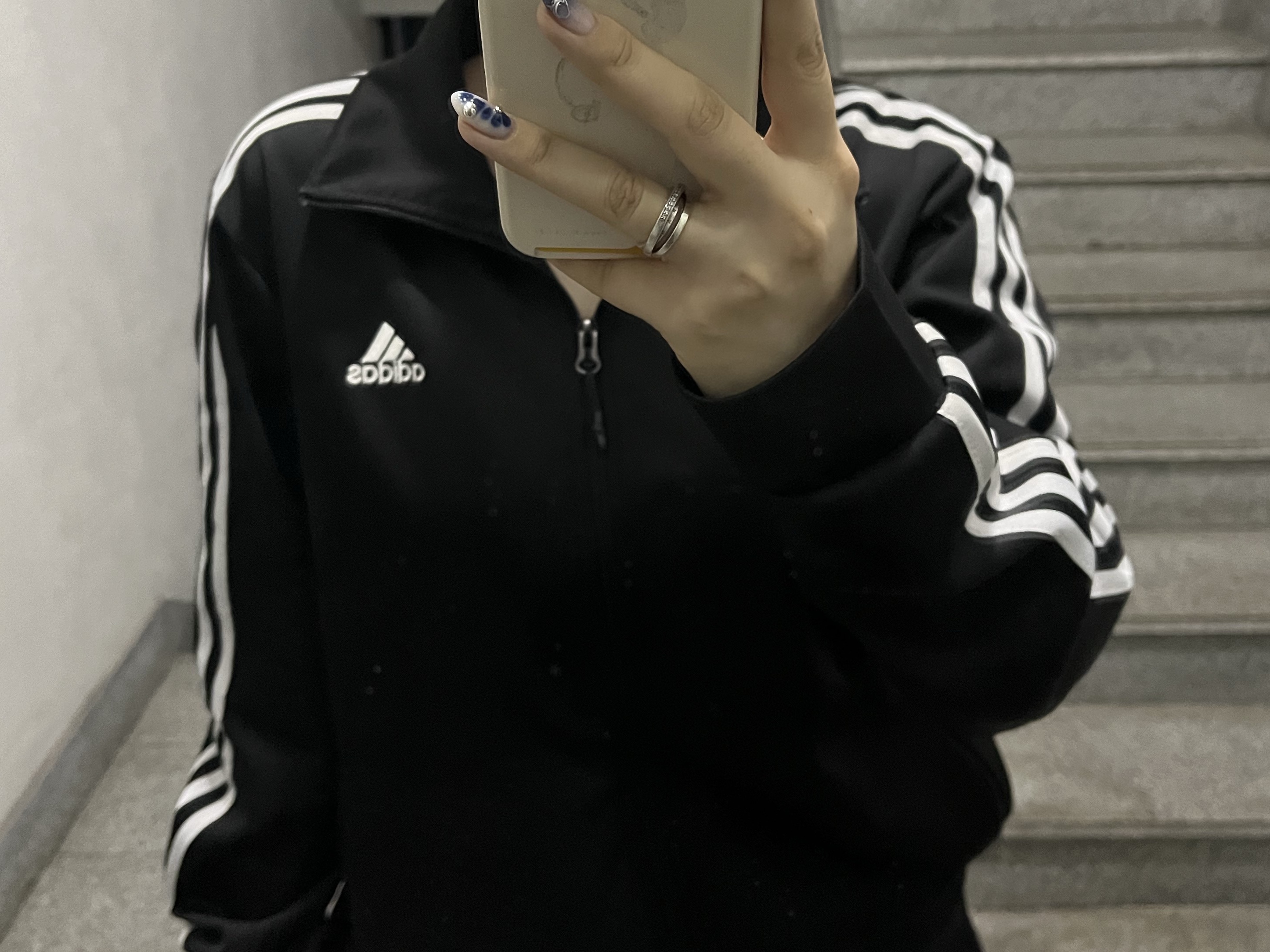 (W) Adidas Adicolor Classic Firebird Loose Track Top Collegiate Green Crew Yellow - KR Sizing, (W) Adidas Originals Beckenbauer Track Top Cloud White - KR Sizing 착용 스타일 - 7