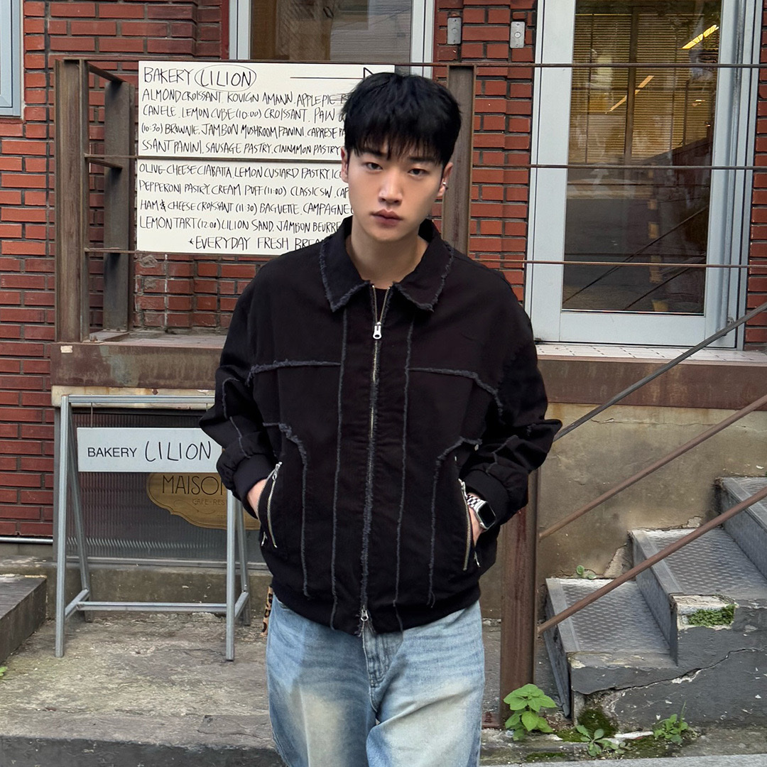 Thevinylhouse Bomber Work Jacket Black 착용 스타일