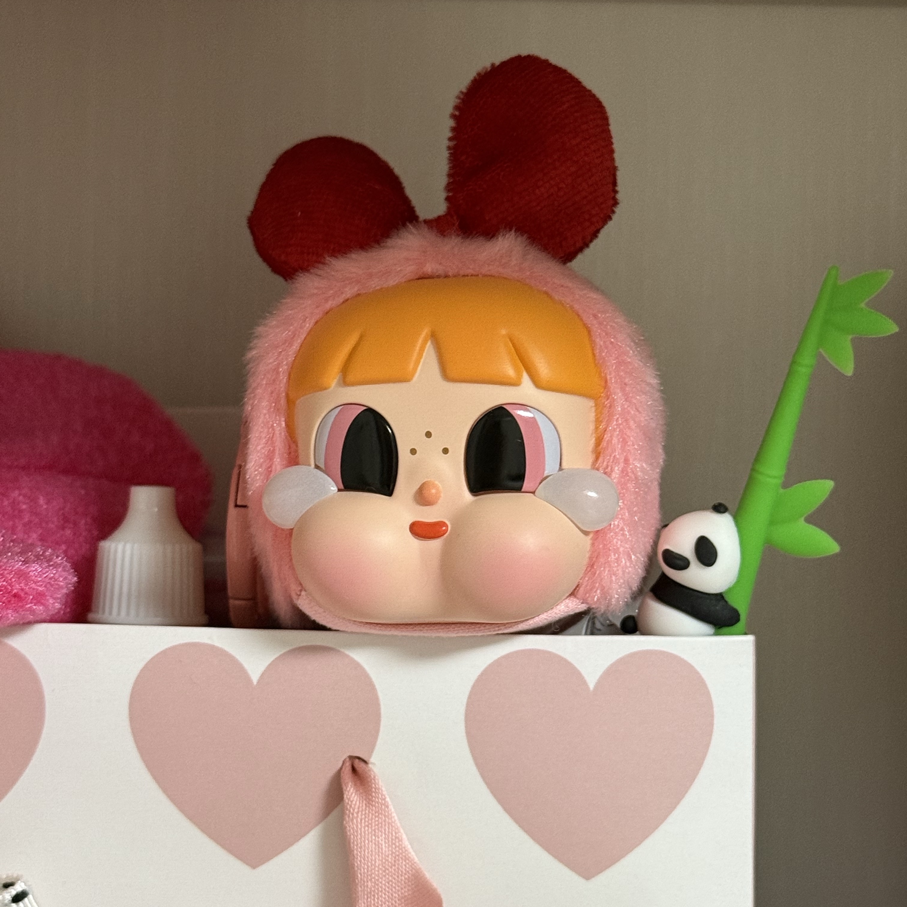 Pop Mart Crybaby x Powerpuff Girls Series Keyring Blossom (Opened Case) 착용 스타일