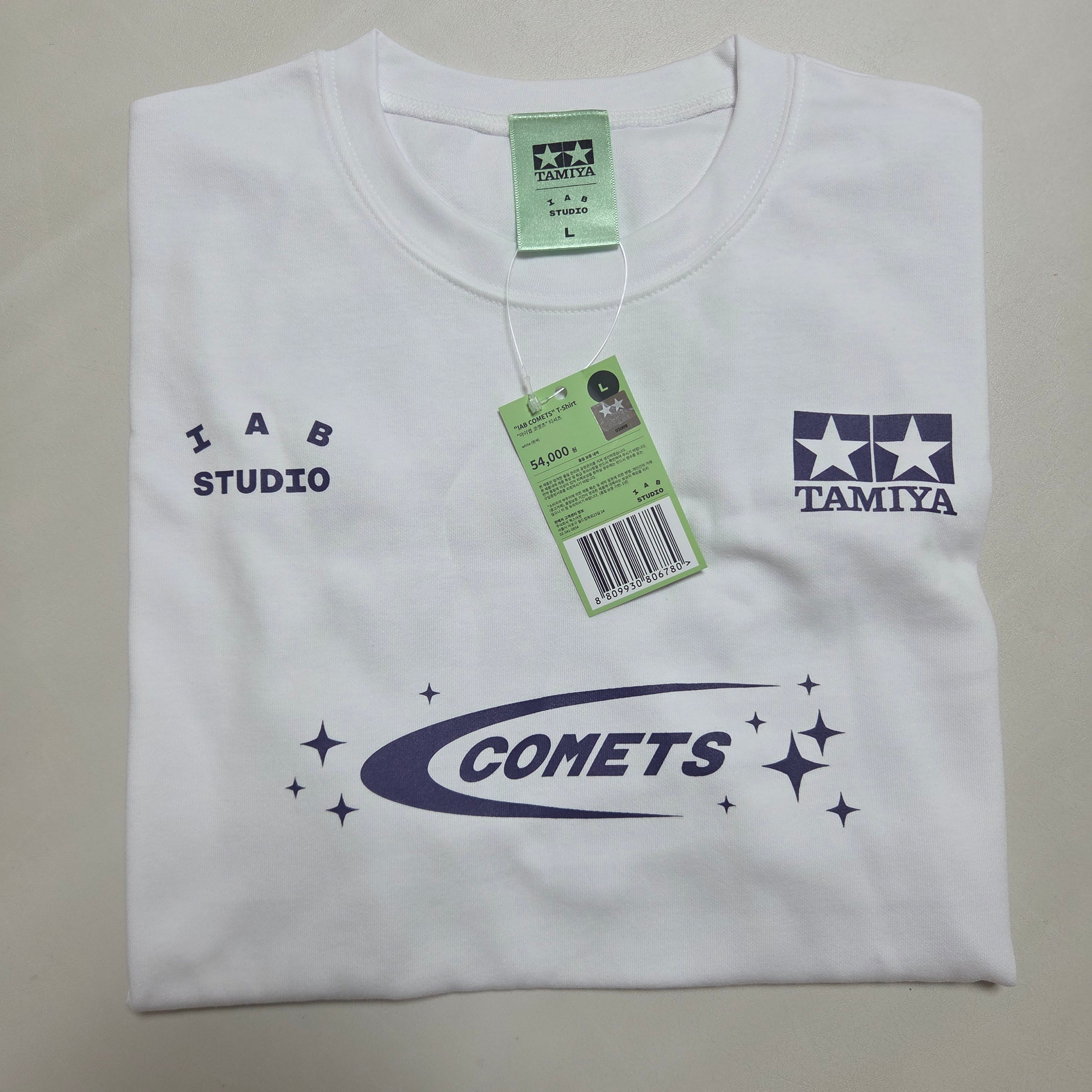 IAB Studio x Tamiya IAB Comets T-Shirt White 착용 스타일 - 1