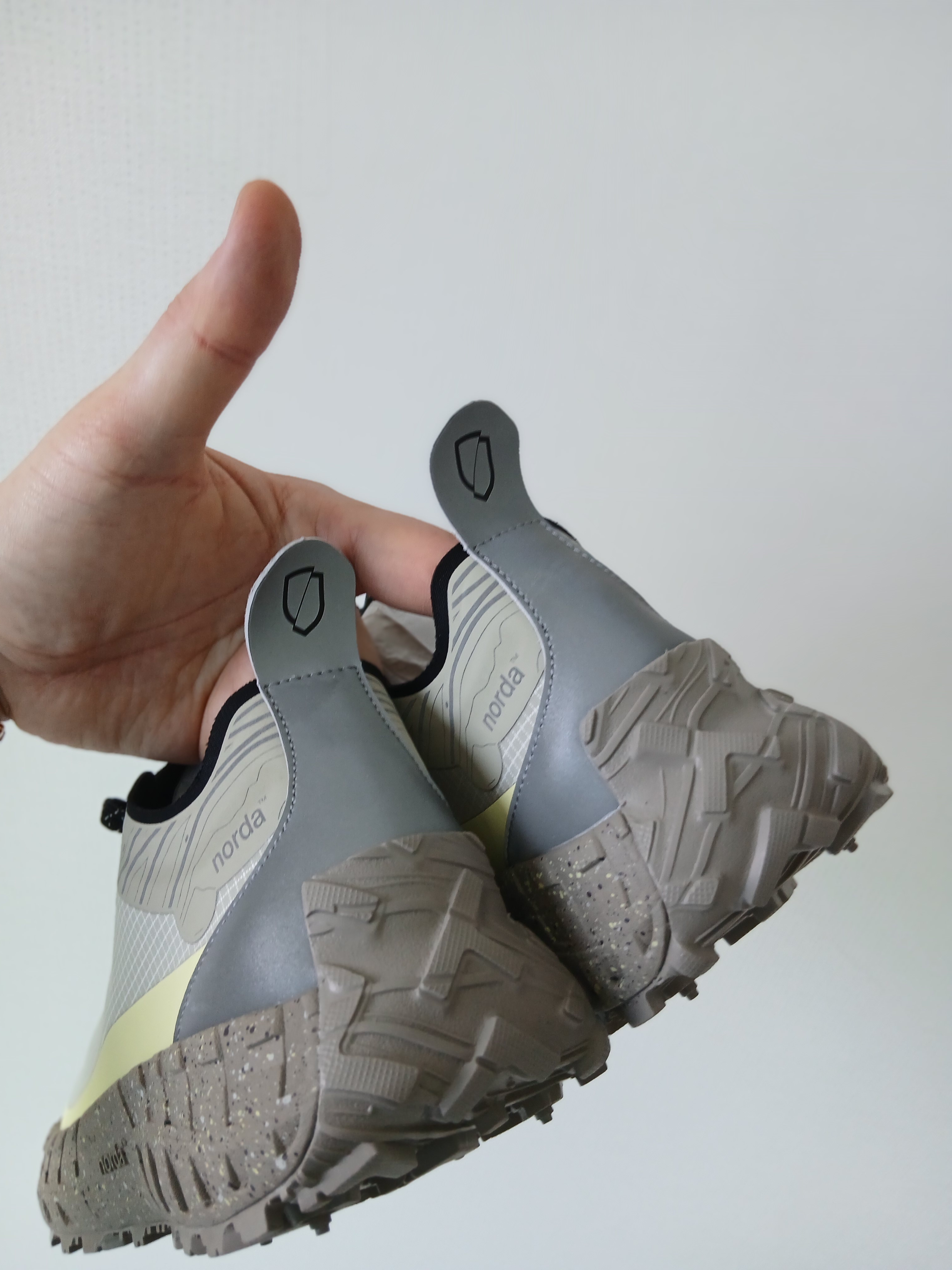 Norda 001A Calcite 착용 스타일 - 4