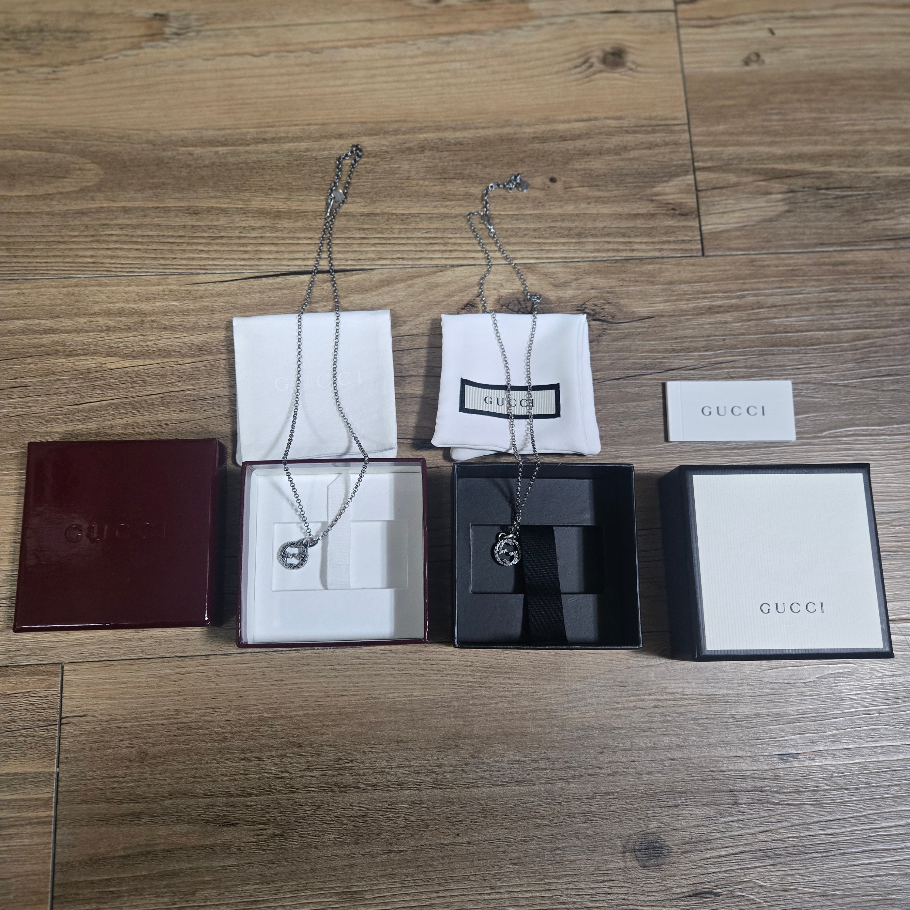 Gucci Interlocking G Pendant Necklace Silver 착용 스타일 - 1