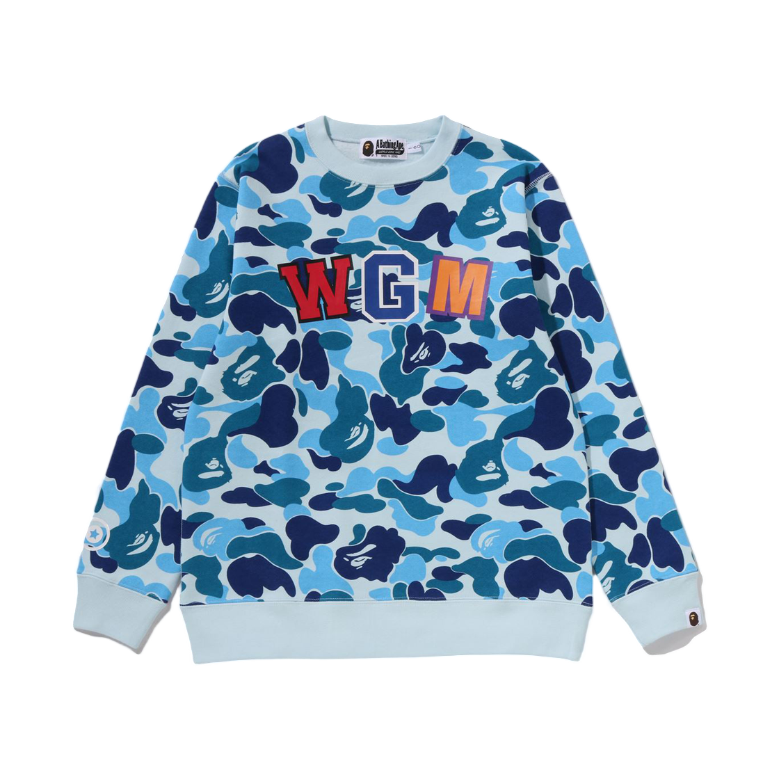 (키즈) 베이프 196 ABC 카모 샤크 크루넥 스웨트셔츠 블루((Kids) BAPE 196 ABC Camo Shark Crewneck Sweatshirt Blue) - 1