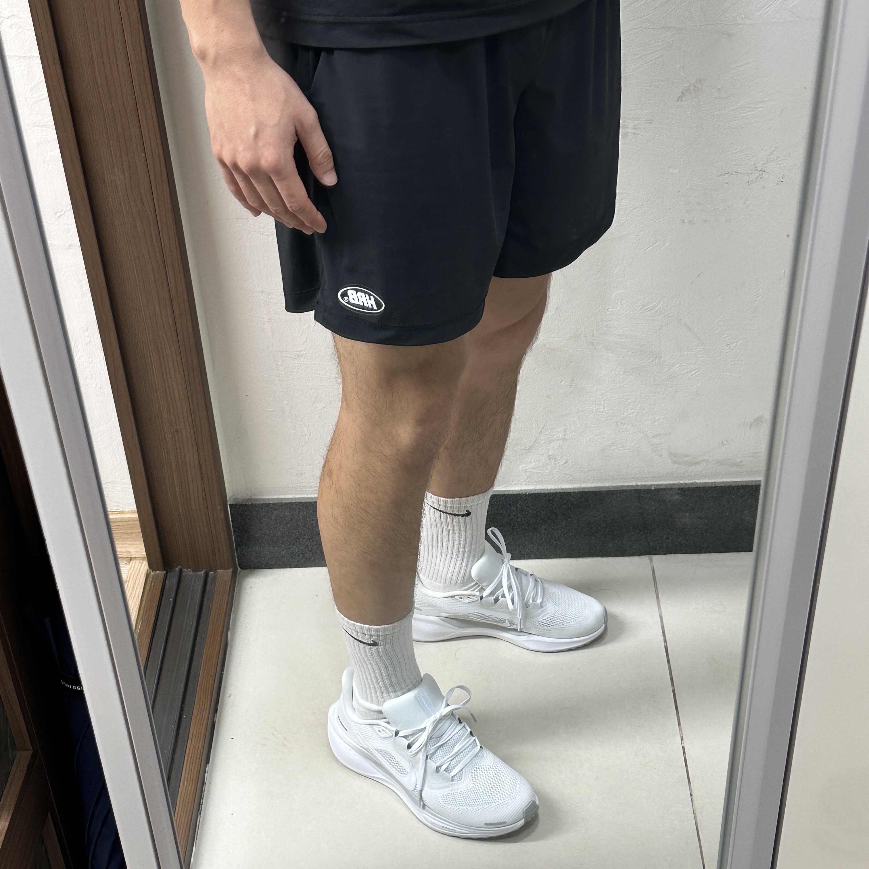 Nike Air Zoom Pegasus 41 White Pure Platinum 착용 스타일 - 7