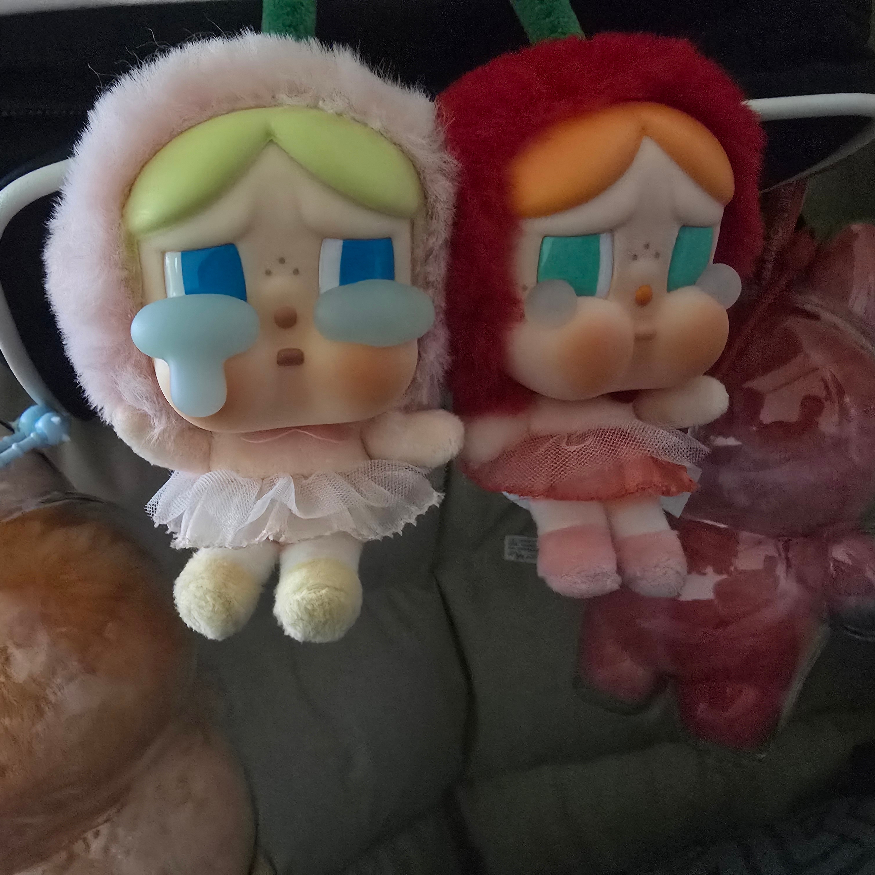 Pop Mart Crybaby Crying For Love Series Vinyl Plush, Pop Mart Labubu The Monsters Highlight Series Sealed Case (6 Blind Boxes) 착용 스타일 - 1