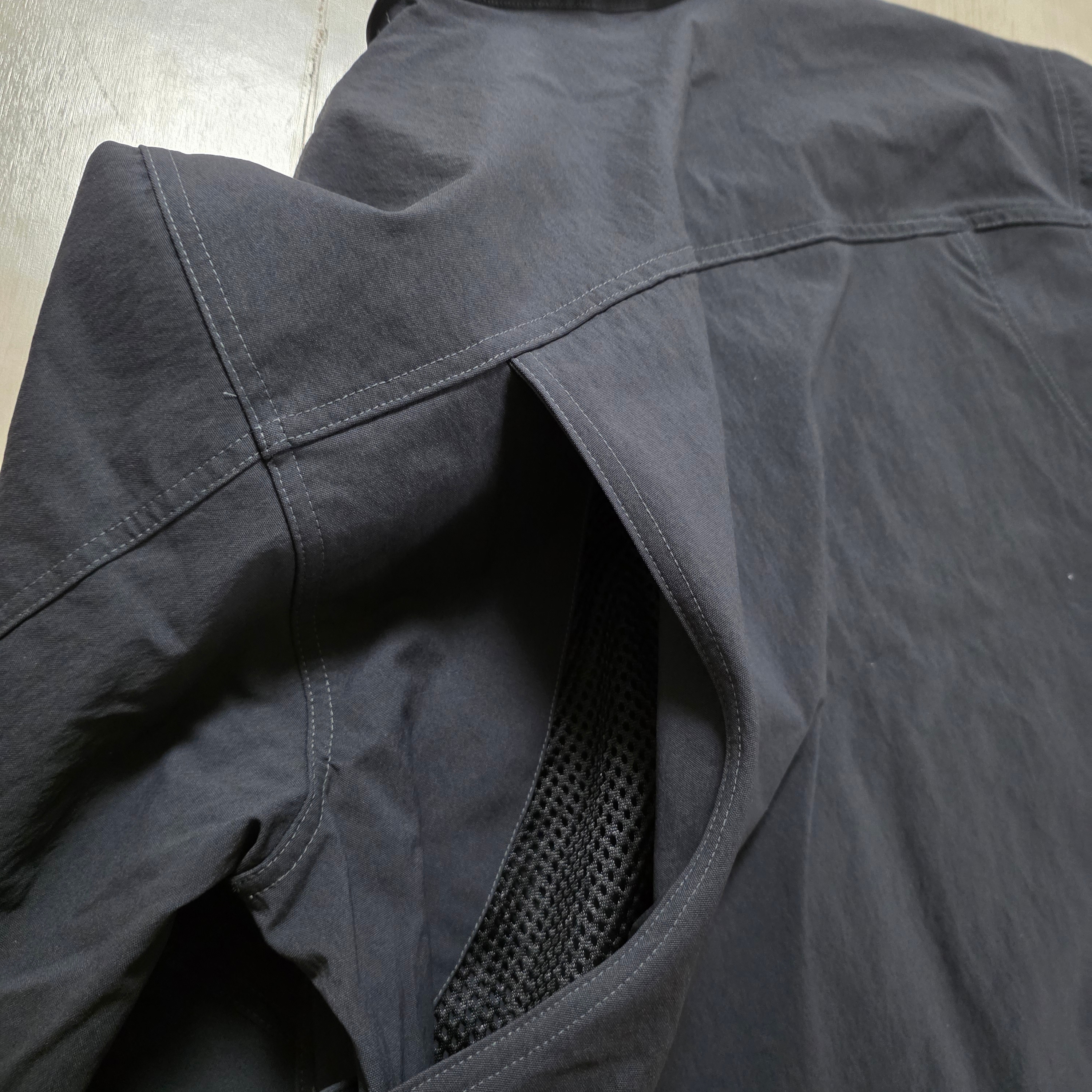 Nike ACG Smith Summit UV Jacket Black Anthracite - Asia 착용 스타일 - 2