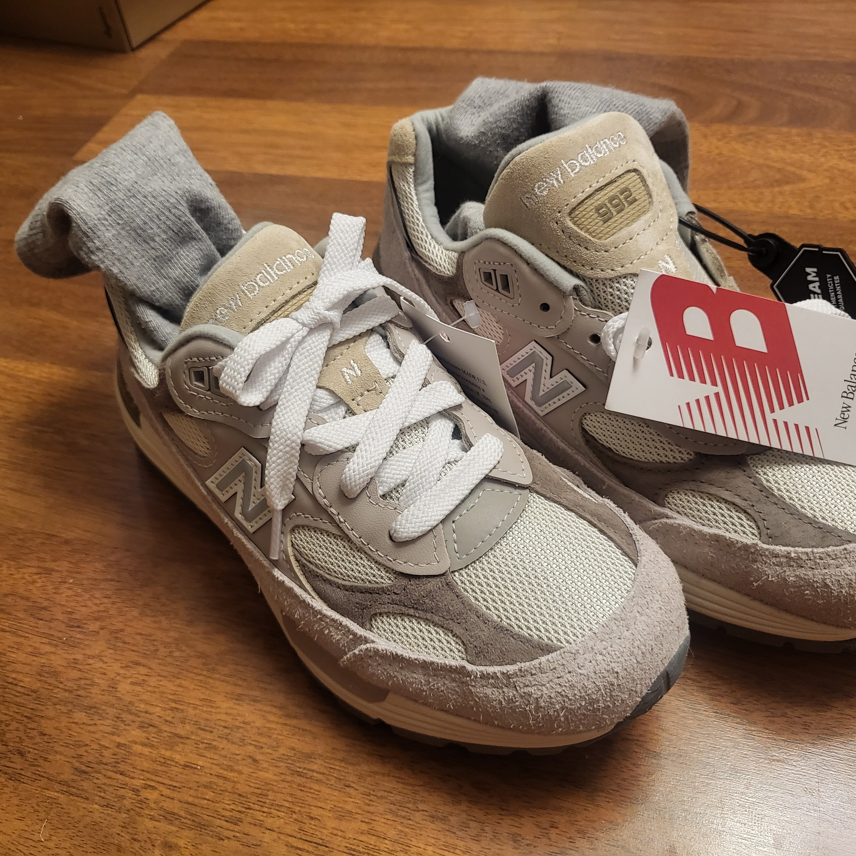 New Balance 992 Made in USA Moonrock Mushroom, New Balance 993 Made in USA Navy - D Standard 착용 스타일 - 7