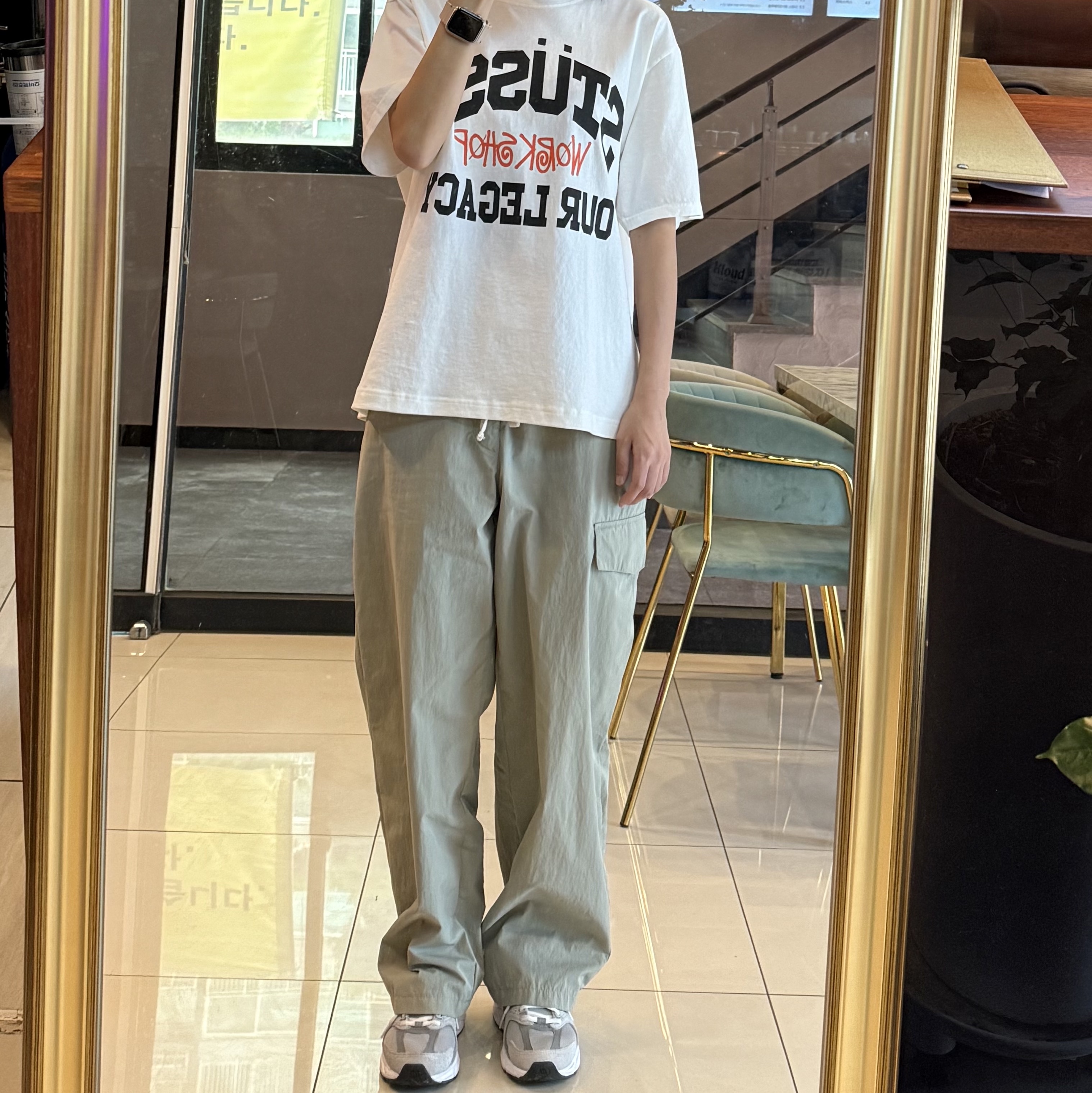 Stussy x Our Legacy Work Shop Pigment Dyed Collegiate T-Shirt Natural, New Balance 530 Grey 착용 스타일 - 2