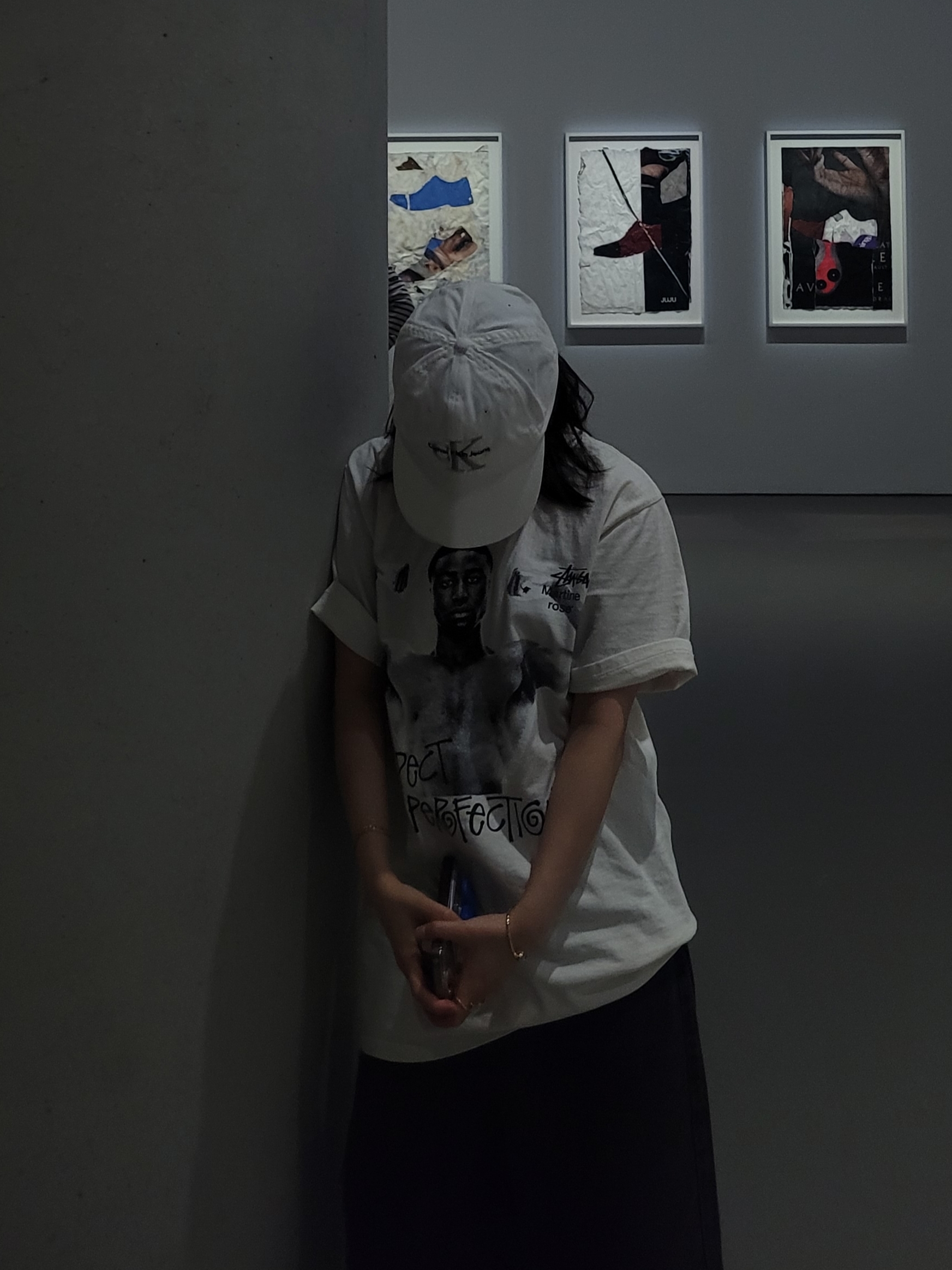Stussy x Martine Rose Stand Firm Pigment Dyed T-Shirt Natural, Cartier Juste un Clou Bracelet Small Yellow Gold 착용 스타일
