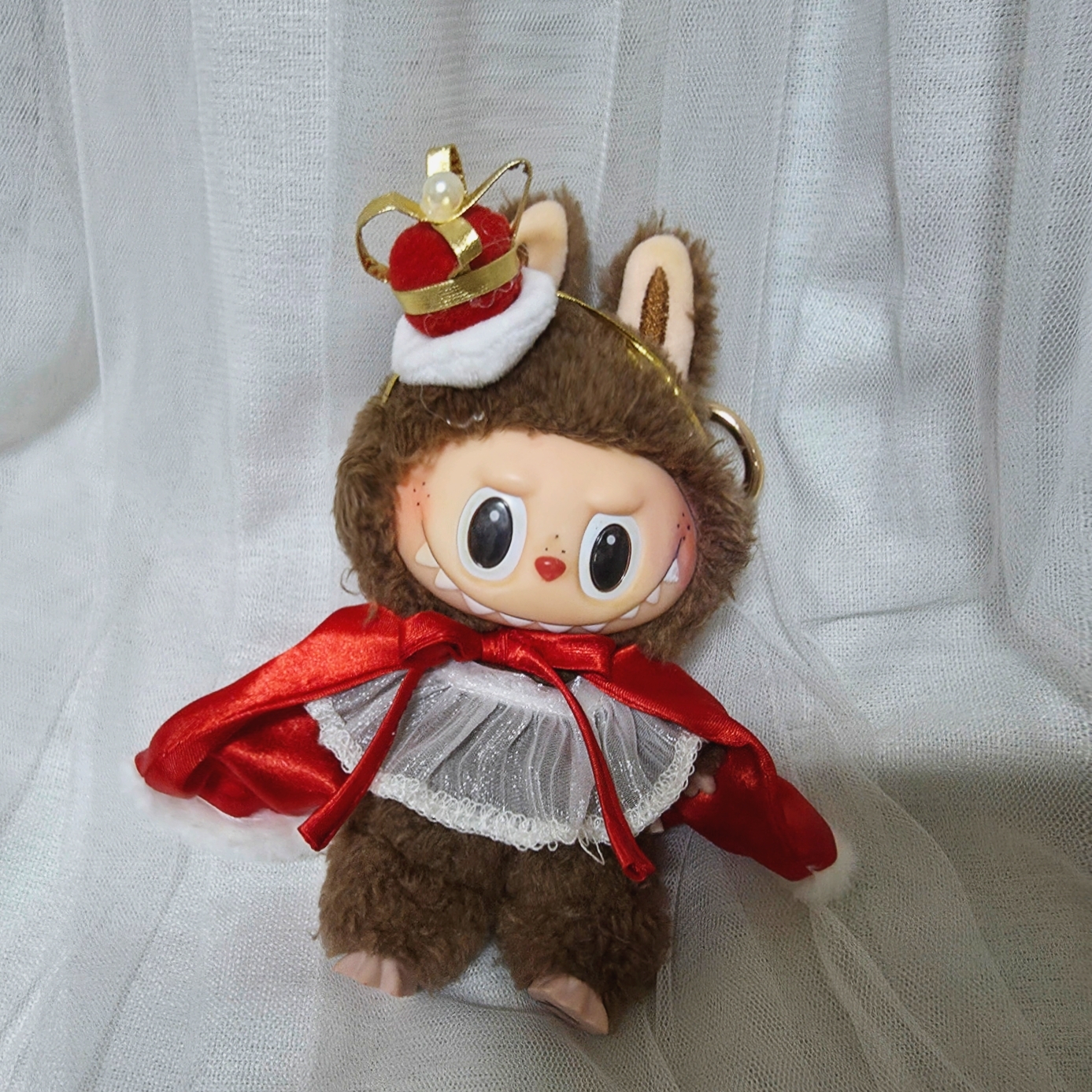 Pop Mart The Monsters Checkmate Series Doll 착용 스타일