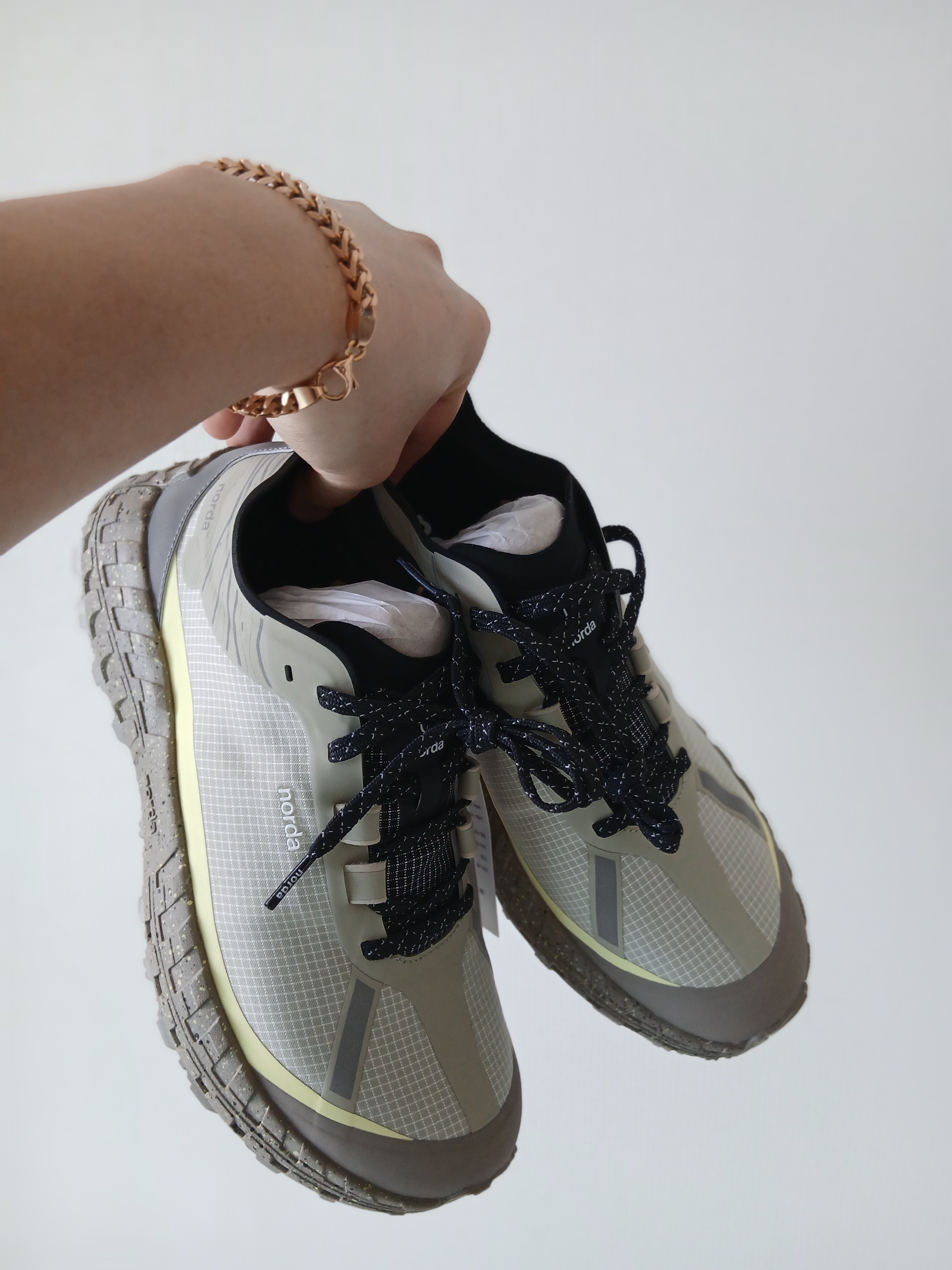 Norda 001A Calcite 착용 스타일 - 2