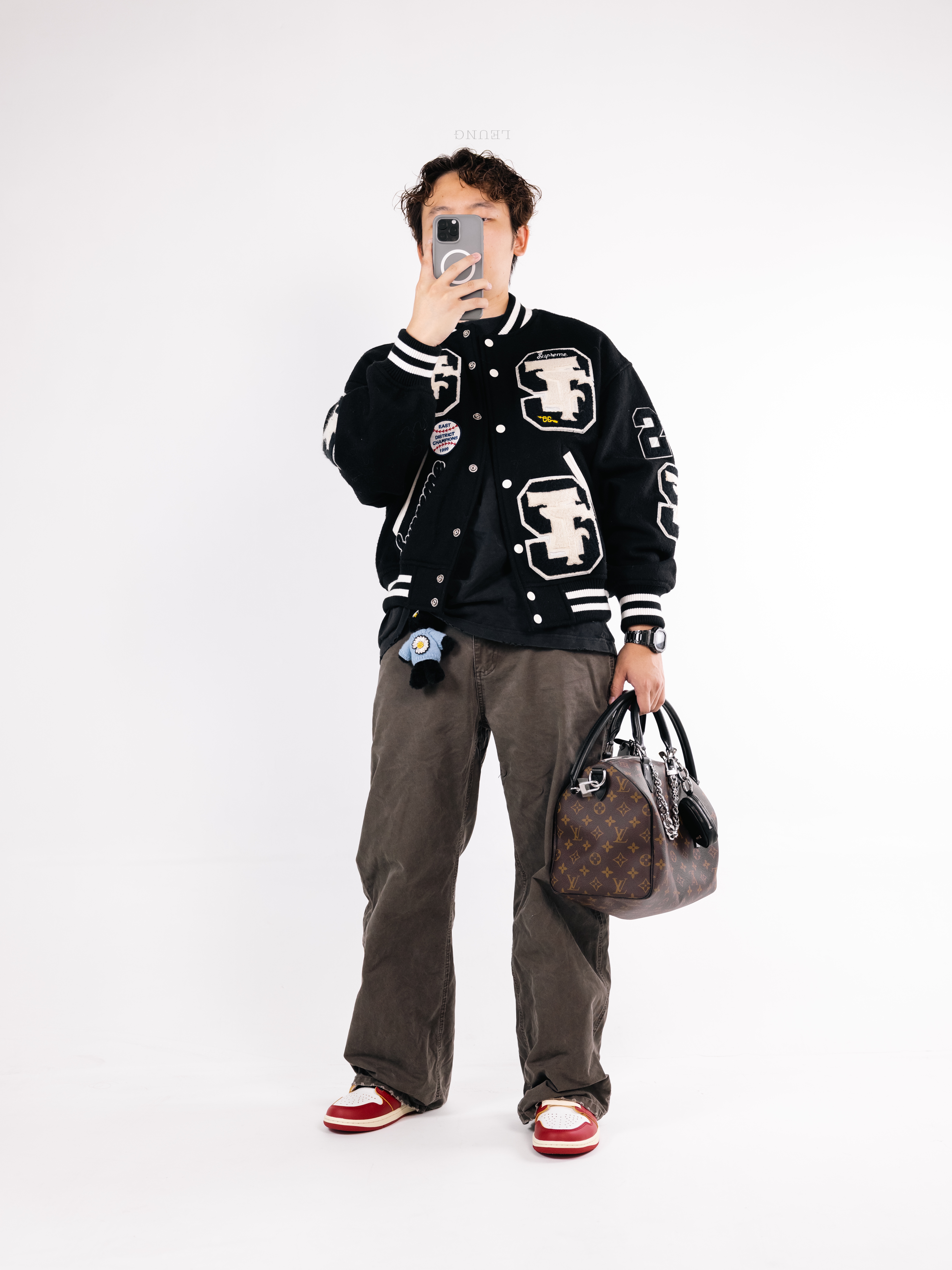 Supreme Drill Team Varsity Jacket Black - 25FW, Louis Vuitton Speedy Soft 30 Dark Monogram Black 착용 스타일 - 3