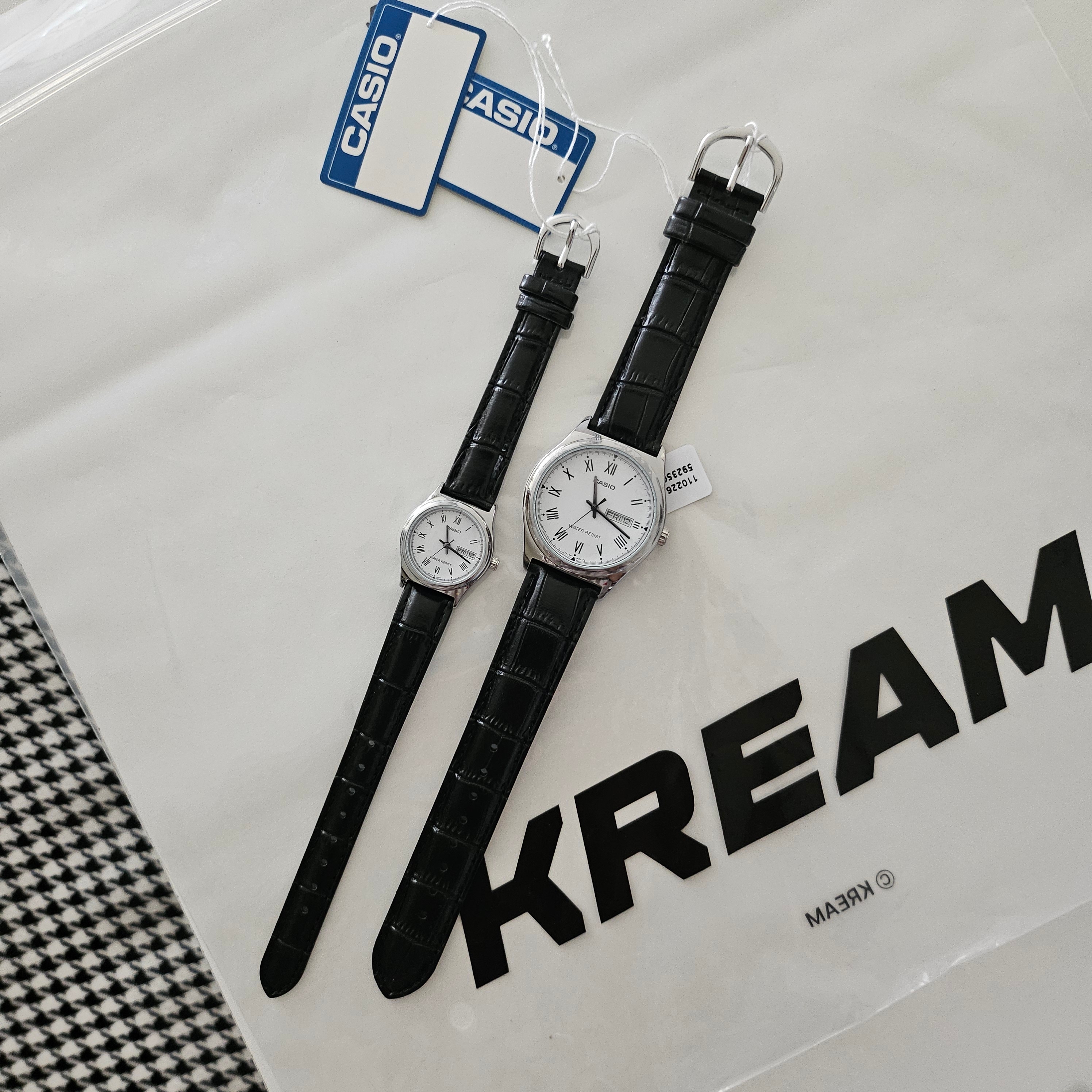 Casio LTP-V006L-7B, Casio MTP-V006L-7BUDF 착용 스타일 - 1