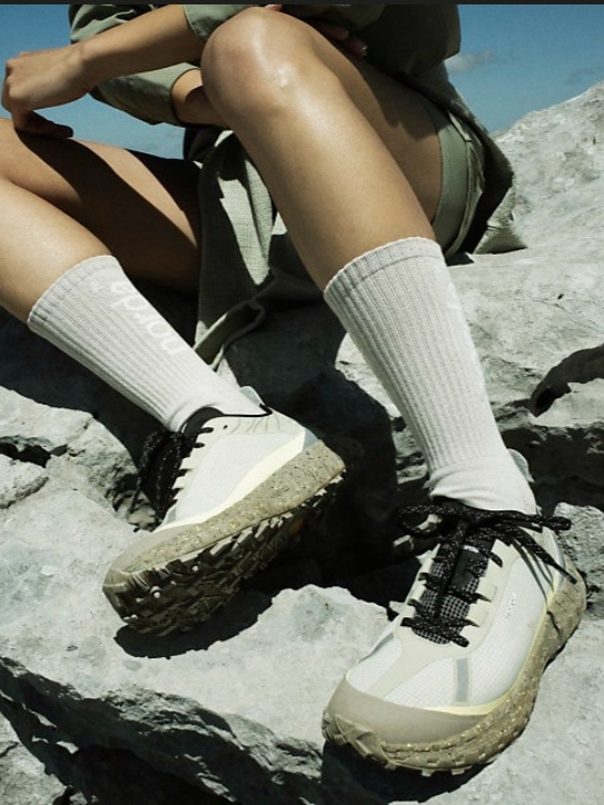 Norda 001A Calcite, Nike x Stussy Shorts Black (FJ9167-010) 착용 스타일 - 5