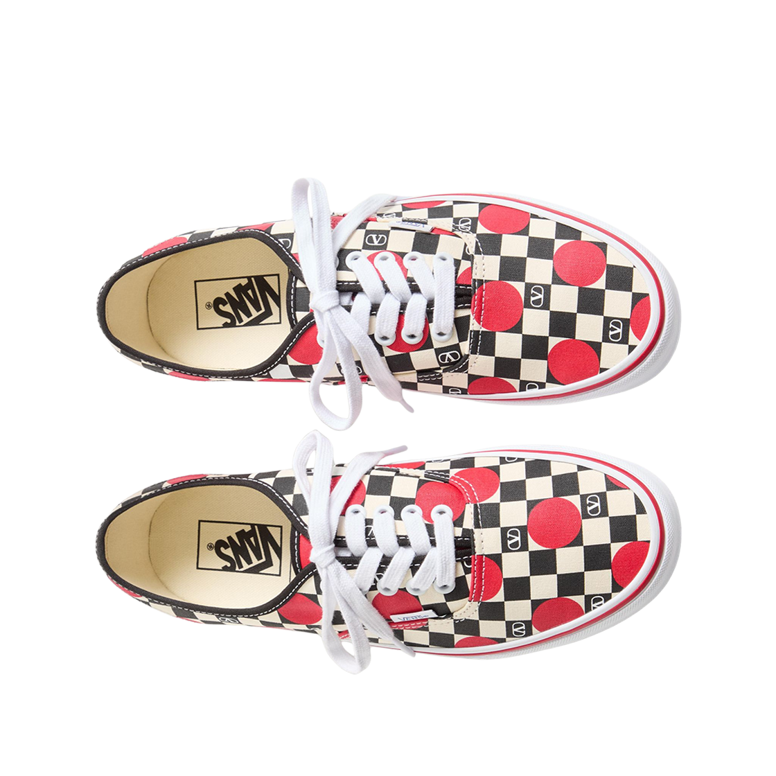 반스 x 발렌티노 브이로고 체커보드 폴카 도트 디테일 로우 탑 버터 블랙(Vans x Valentino Vlogo Checkerboard Polka Dots Detail Low Top Butter Black) - 2