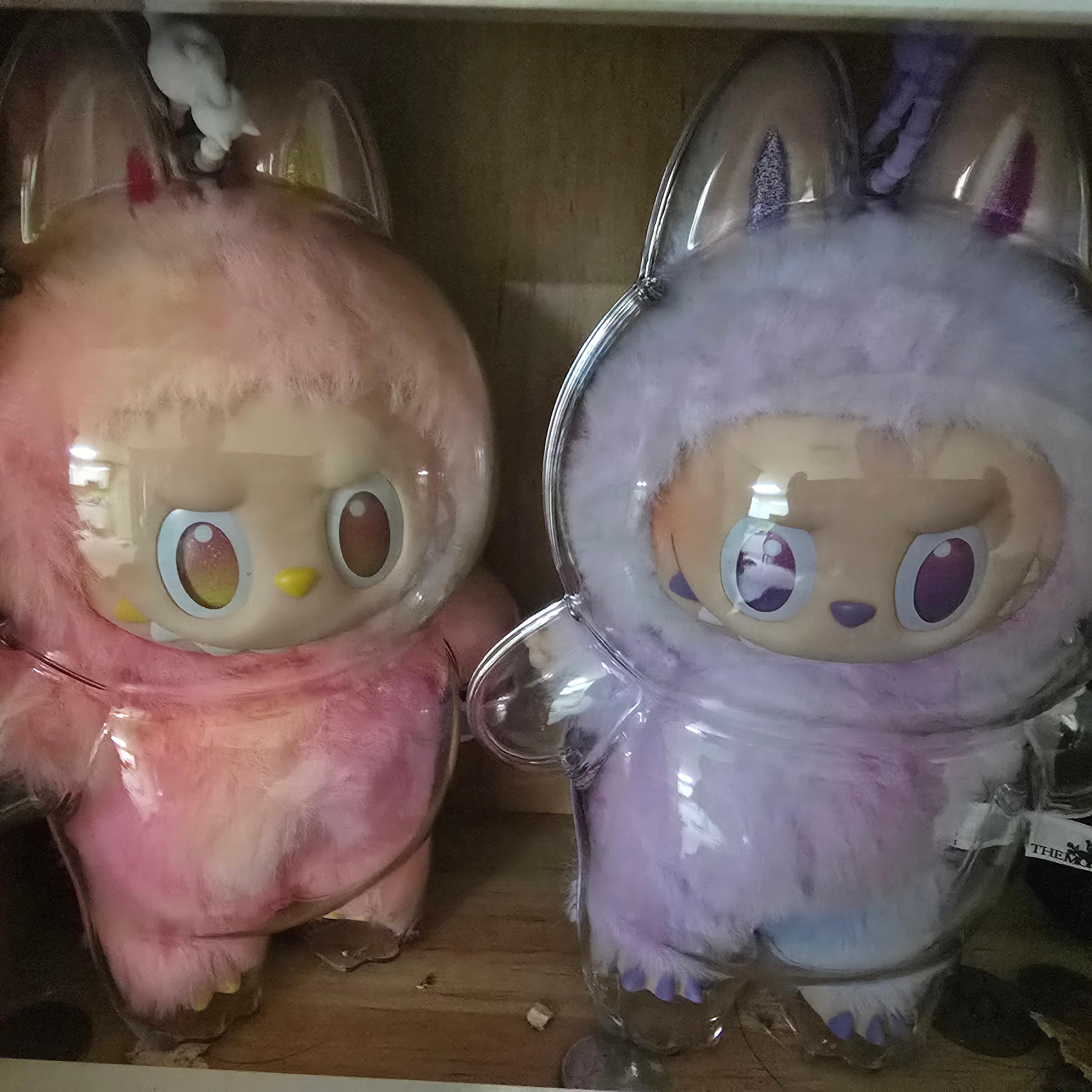 Pop Mart Crybaby Crying For Love Series Vinyl Plush, Pop Mart Labubu The Monsters Highlight Series Sealed Case (6 Blind Boxes) 착용 스타일 - 3