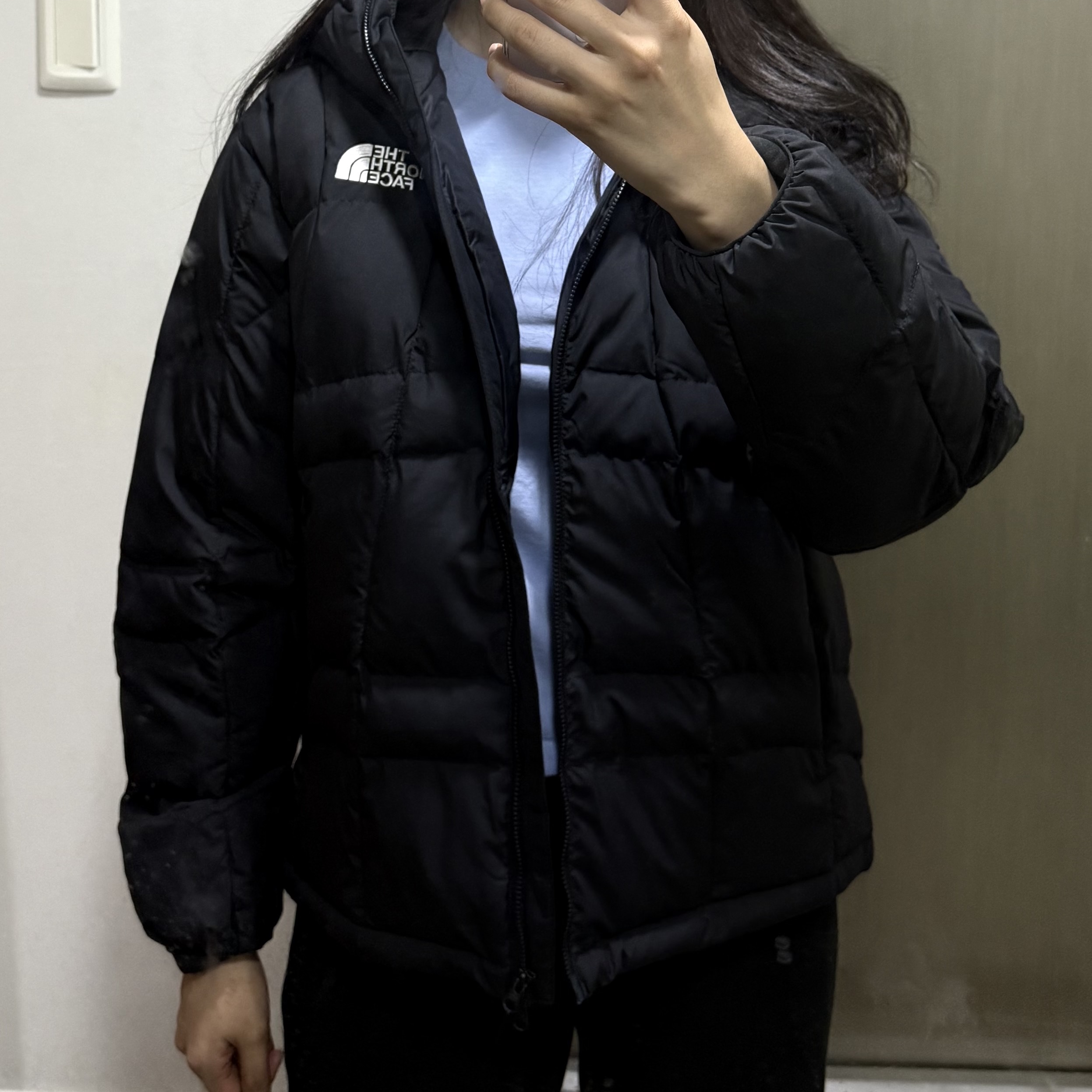 The North Face White Label Wave LT On Ball Jacket Black, The North Face Ventus On Jacket Light Khaki 착용 스타일 - 4