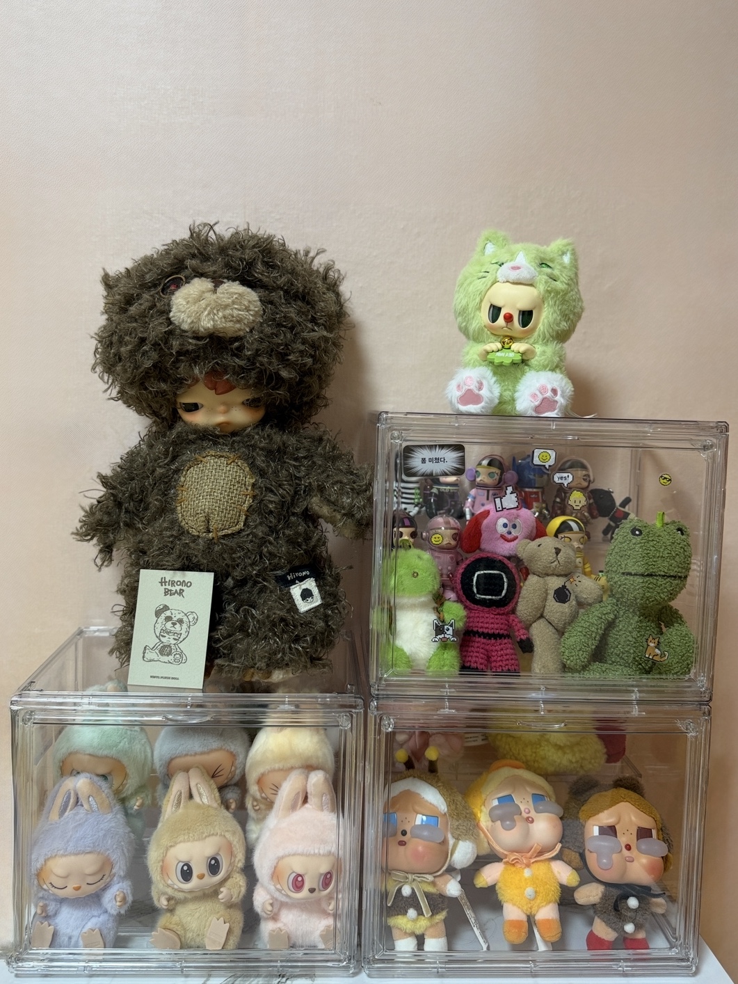 Pop Mart Hirono Bear Vinyl Plush Doll, Pop Mart Labubu Let's Play Together Doll Series Sealed Case (6 Blind Boxes) 착용 스타일 - 1