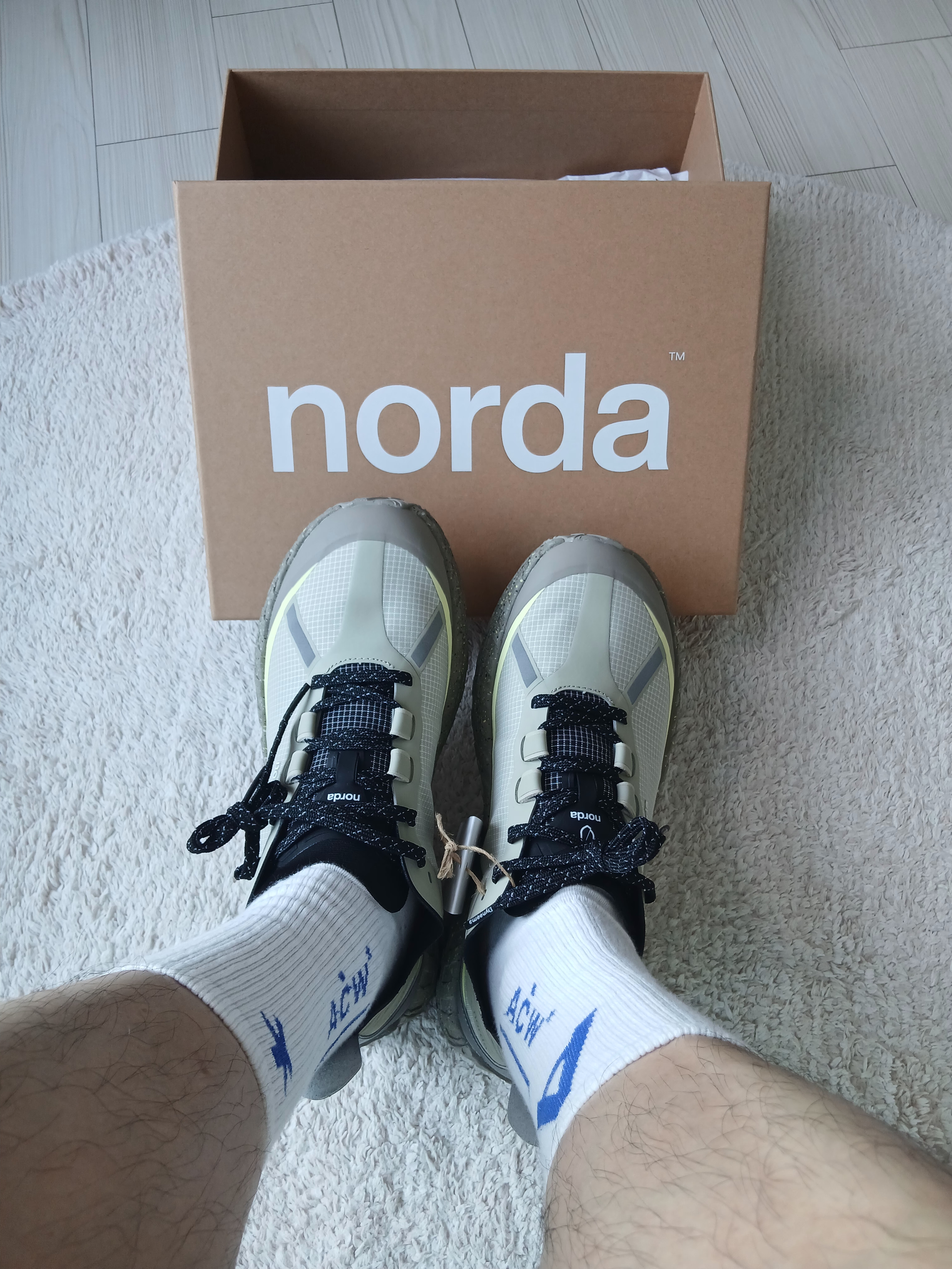 Norda 001A Calcite, Nike x Stussy Shorts Black (FJ9167-010) 착용 스타일 - 1