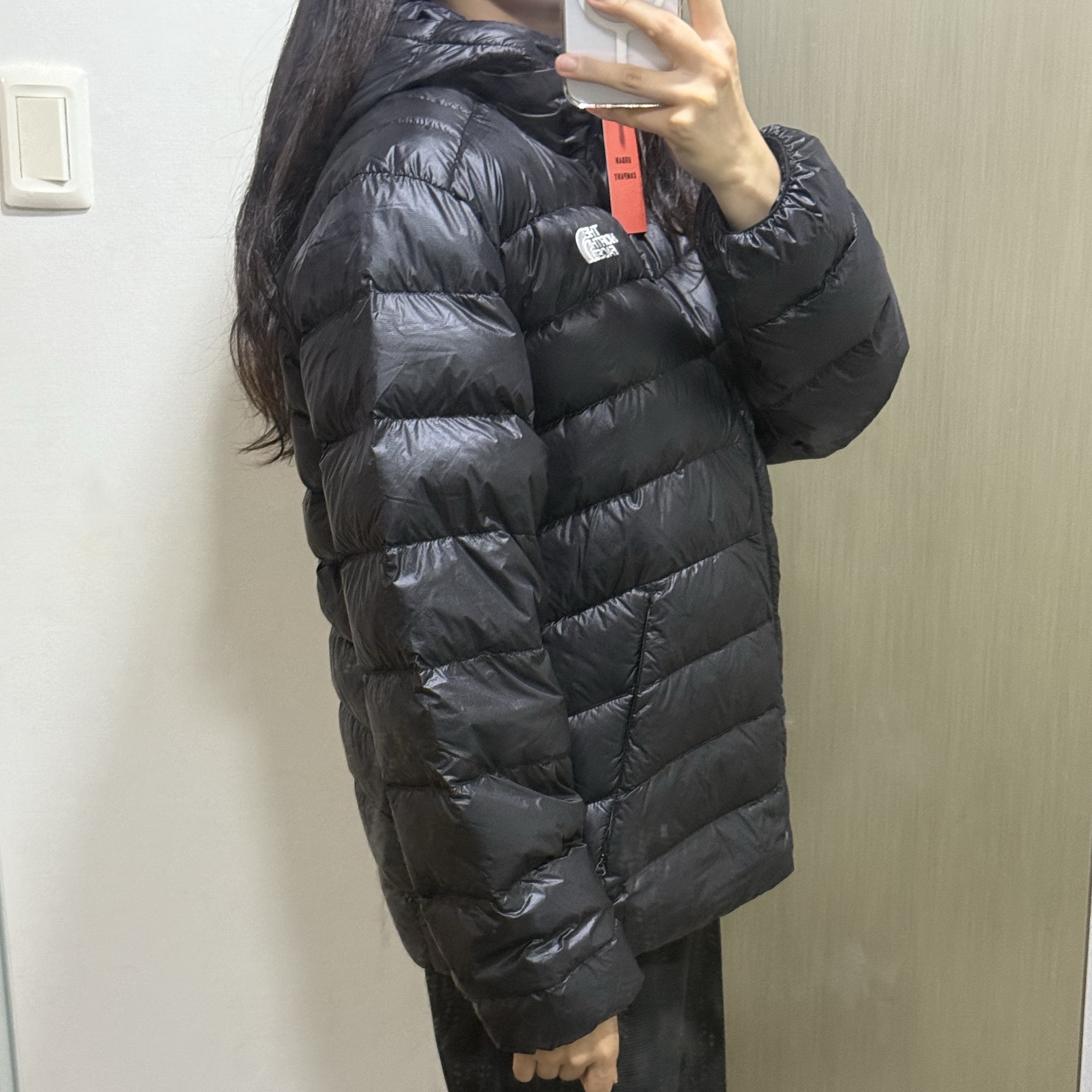 The North Face Matier EX RDS Down Hoodie Black, The North Face Ventus On Jacket Light Khaki 착용 스타일 - 5