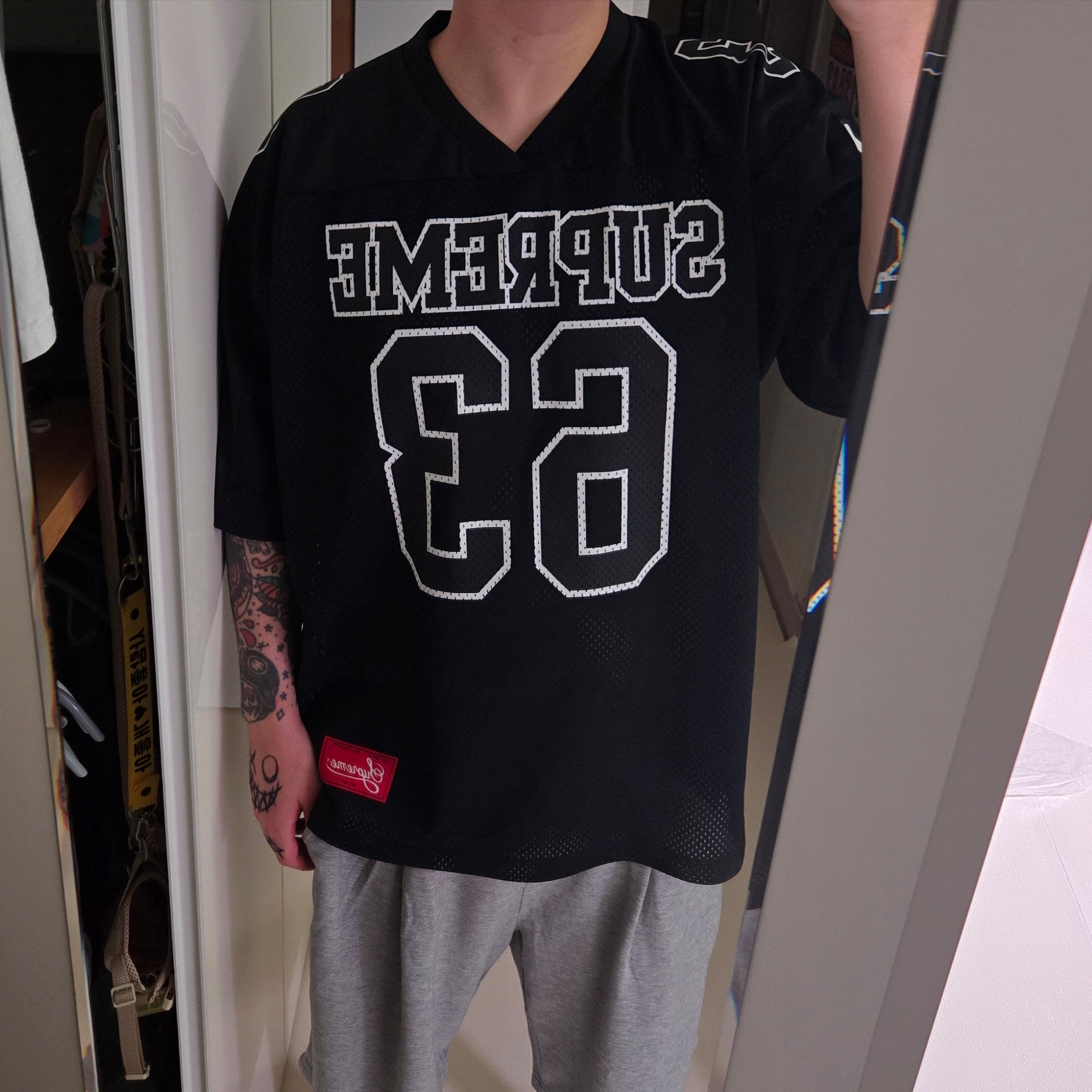 Supreme Bones Football Jersey Black - 25FW 착용 스타일