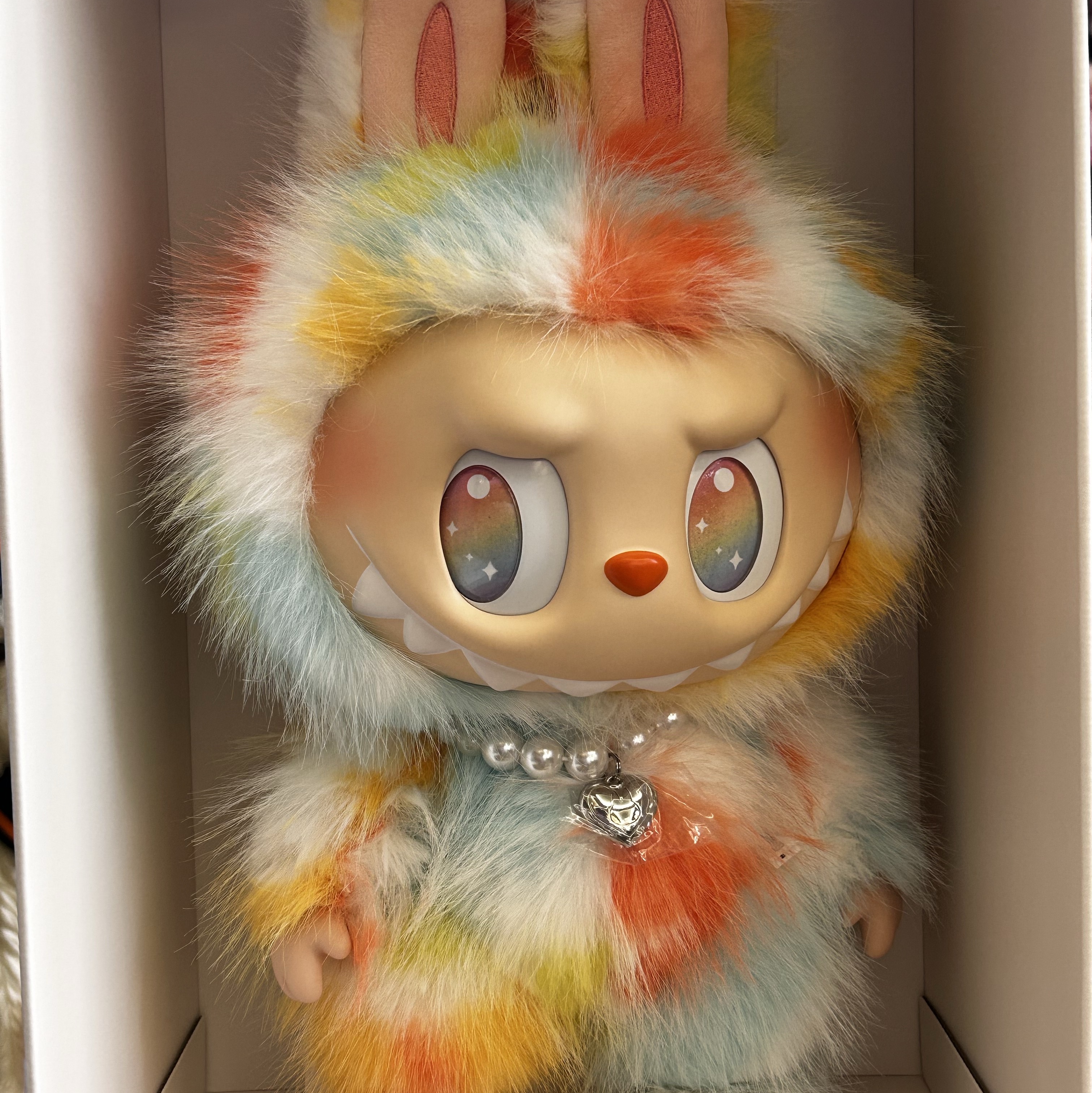 Pop Mart Labubu The Monsters Big Into Energy Series-Rock The Universe Vinyl Plush Doll 착용 스타일 - 3