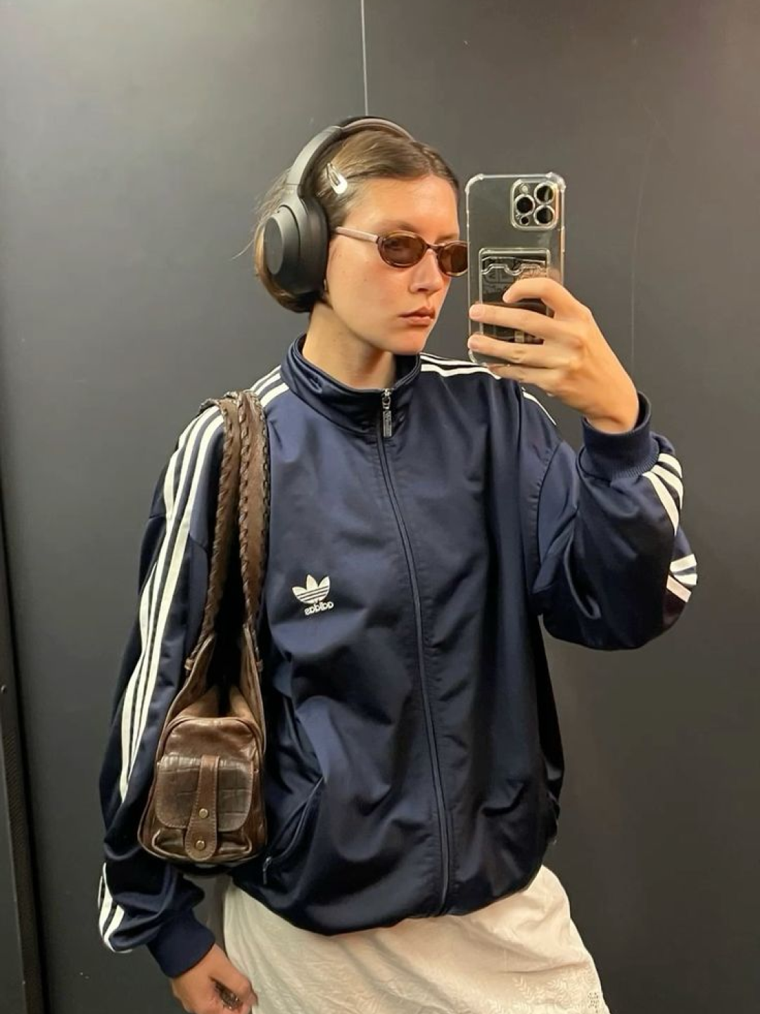 Adidas Adicolor Classic Firebird Track Top Night Indigo - KR Sizing, Adidas Adicolor Classics Beckenbauer Track Jacket Red - KR Sizing 착용 스타일 - 2