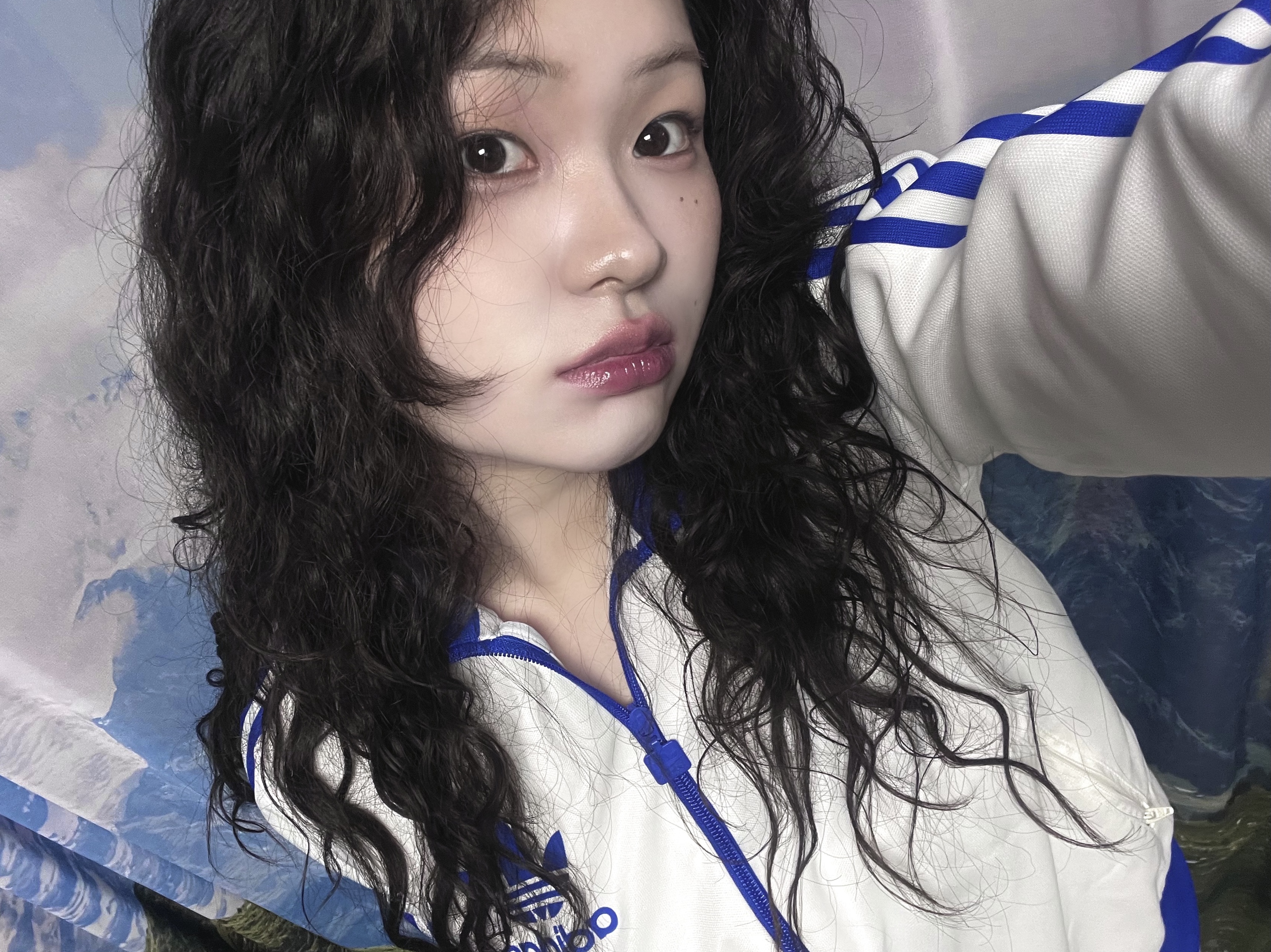 (W) Adidas Adicolor Classic Firebird Loose Track Top Collegiate Green Crew Yellow - KR Sizing, (W) Adidas Originals Beckenbauer Track Top Cloud White - KR Sizing 착용 스타일 - 5
