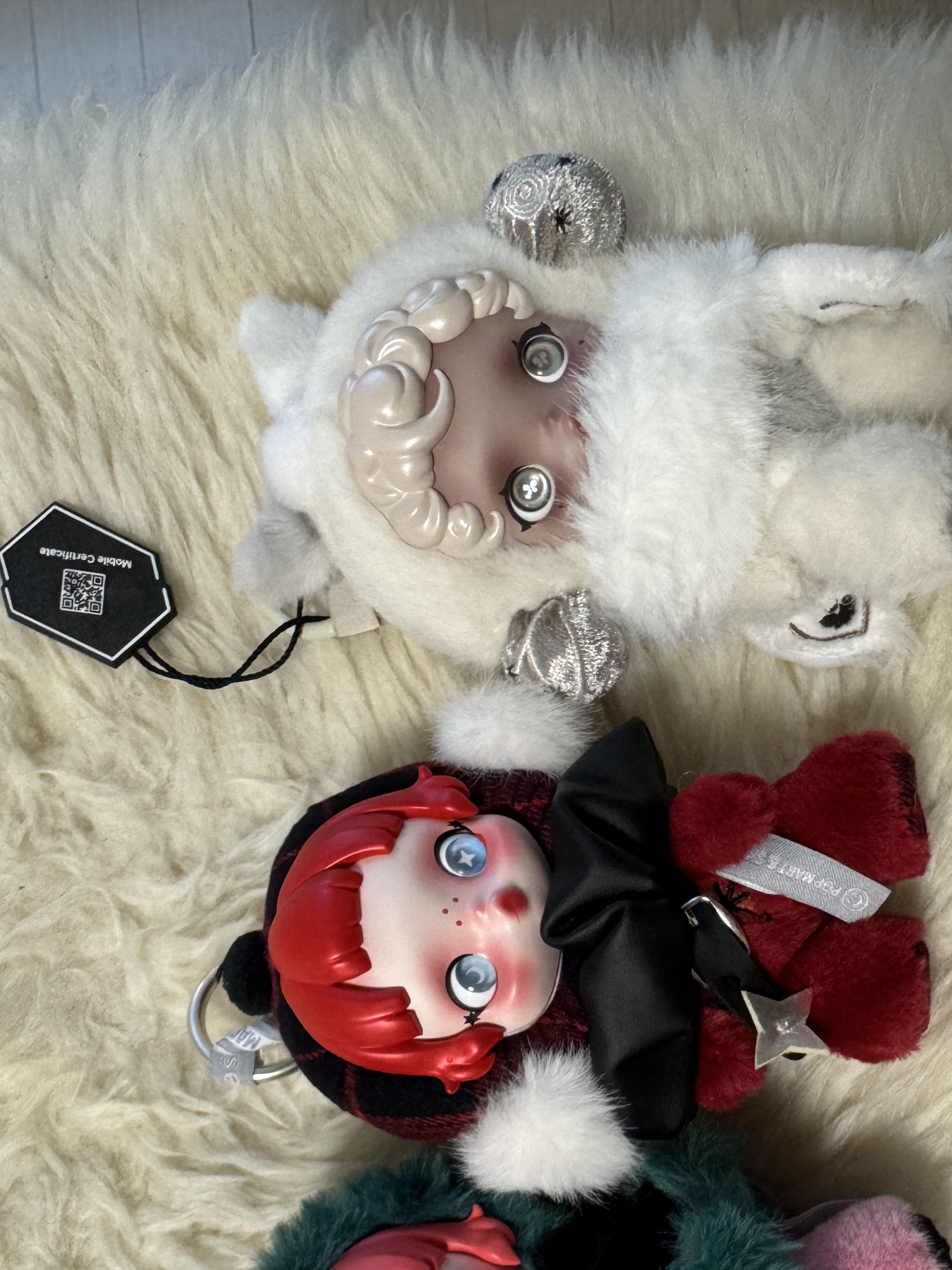 Pop Mart Skullpanda L’Impressionnisme Series Plush Doll Mist (Opened Case) 착용 스타일