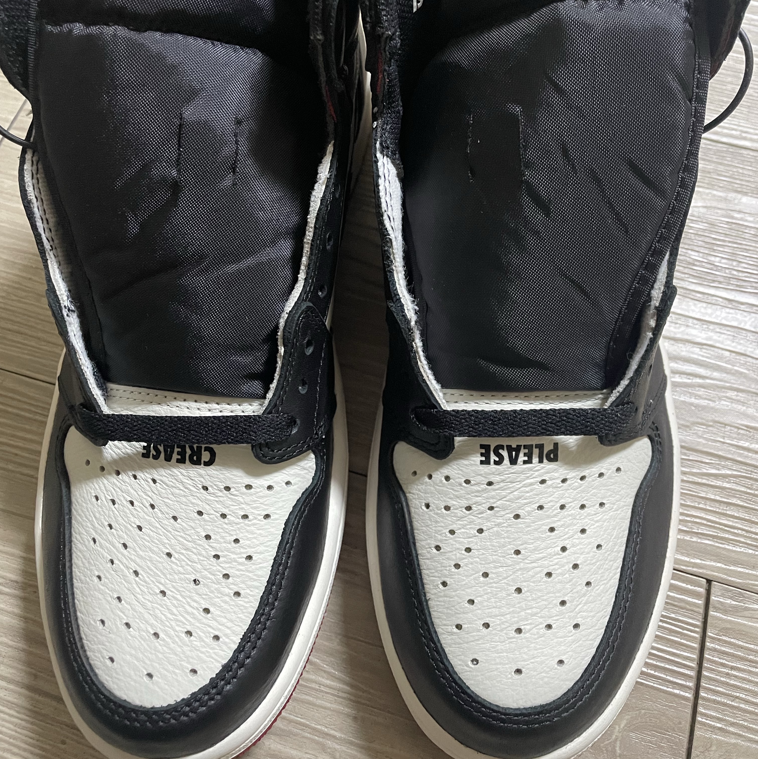 Jordan 1 Retro High Not for Resale Varsity Red 착용 스타일 - 4