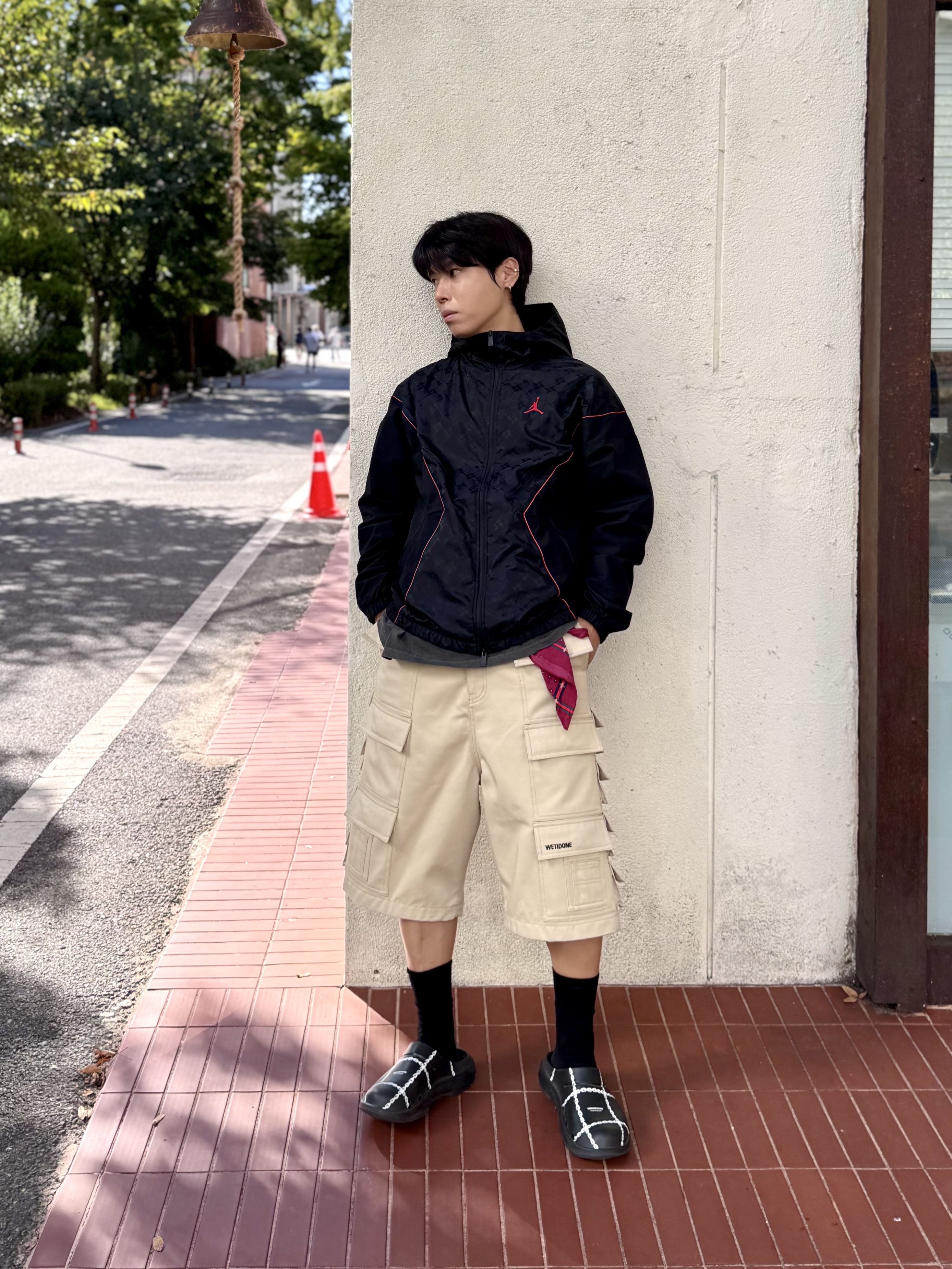 Oakley Eye Jacket Redux Silver Frame Prizm Black Polarized Lenses High Bridge Fit, Oofos x Undercover Clog Black 착용 스타일 - 9