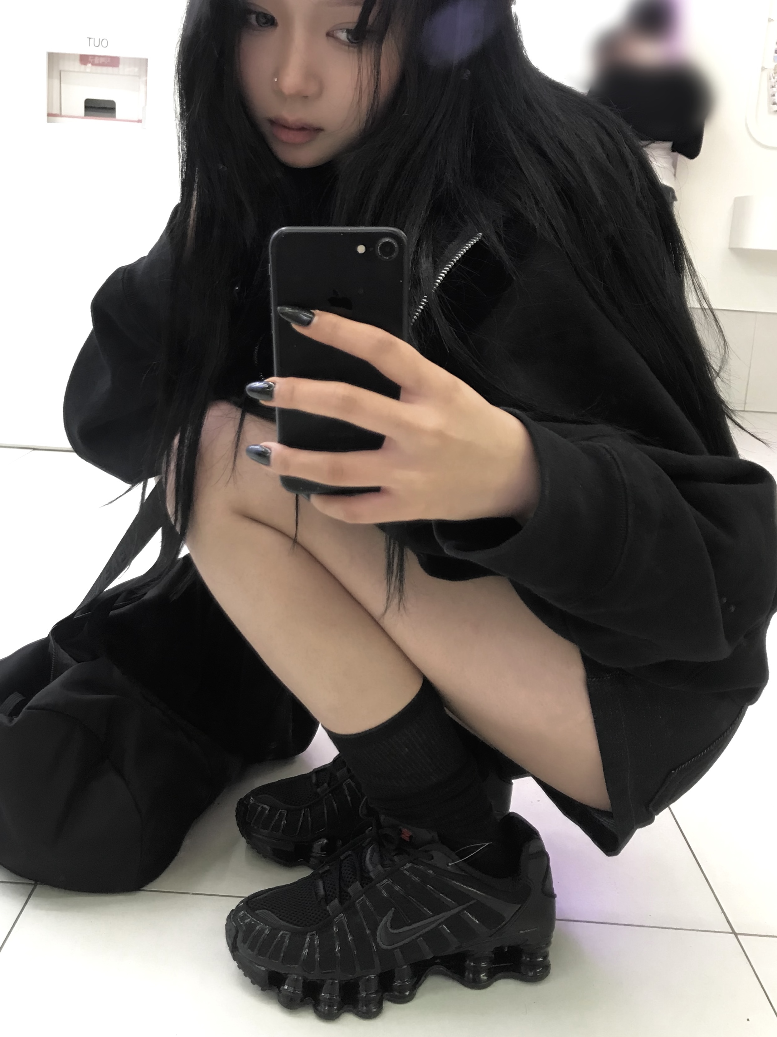 (W) Nike Shox TL Black and Max Orange, Supreme Small Box Zip Up Hooded Sweatshirt Black - 24FW 착용 스타일