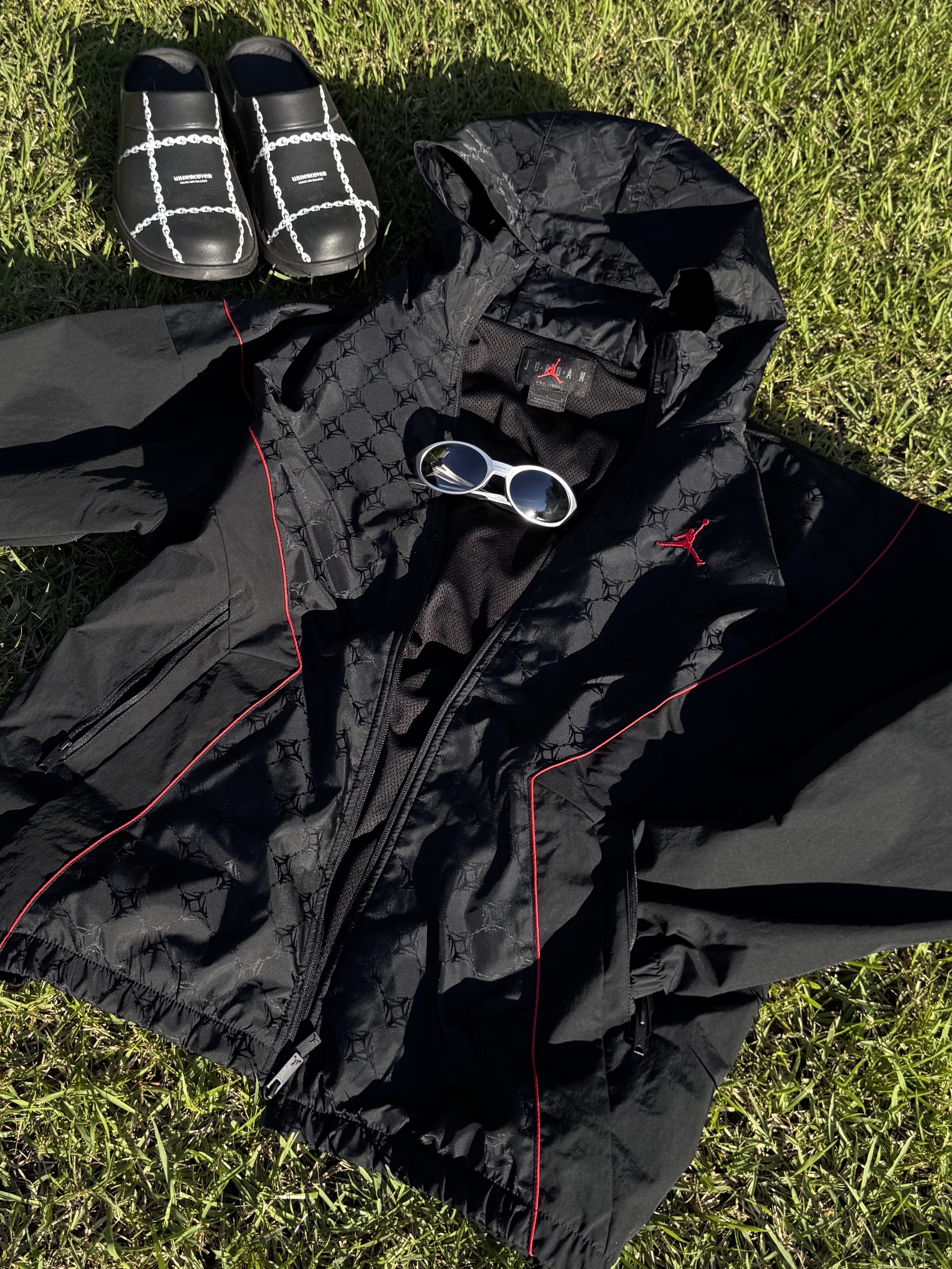 Oakley Eye Jacket Redux Silver Frame Prizm Black Polarized Lenses High Bridge Fit, Oofos x Undercover Clog Black 착용 스타일 - 8