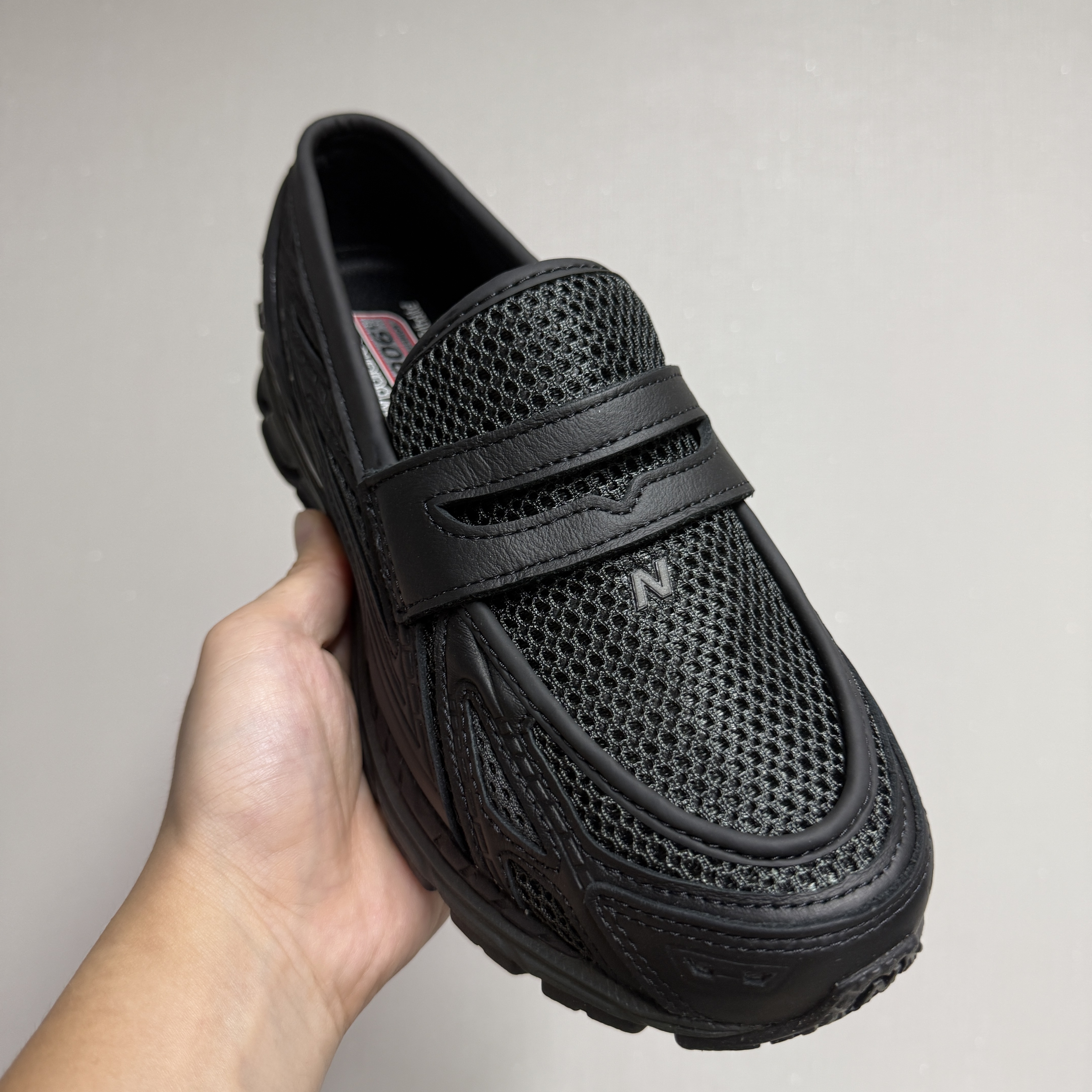 New Balance 1906L Black Top Phantom 착용 스타일 - 3
