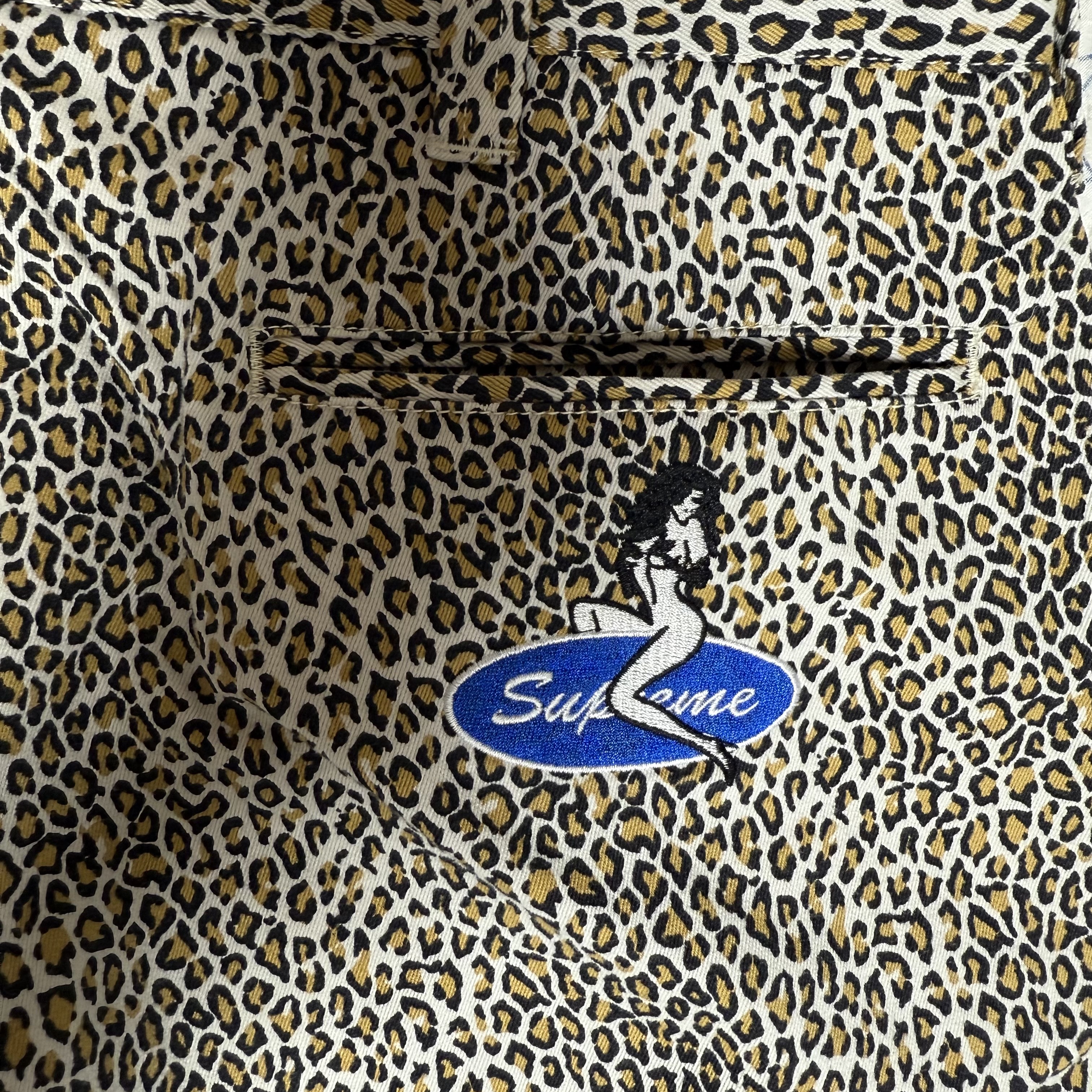 Supreme Chino Pants Leopard - 25FW 착용 스타일 - 4