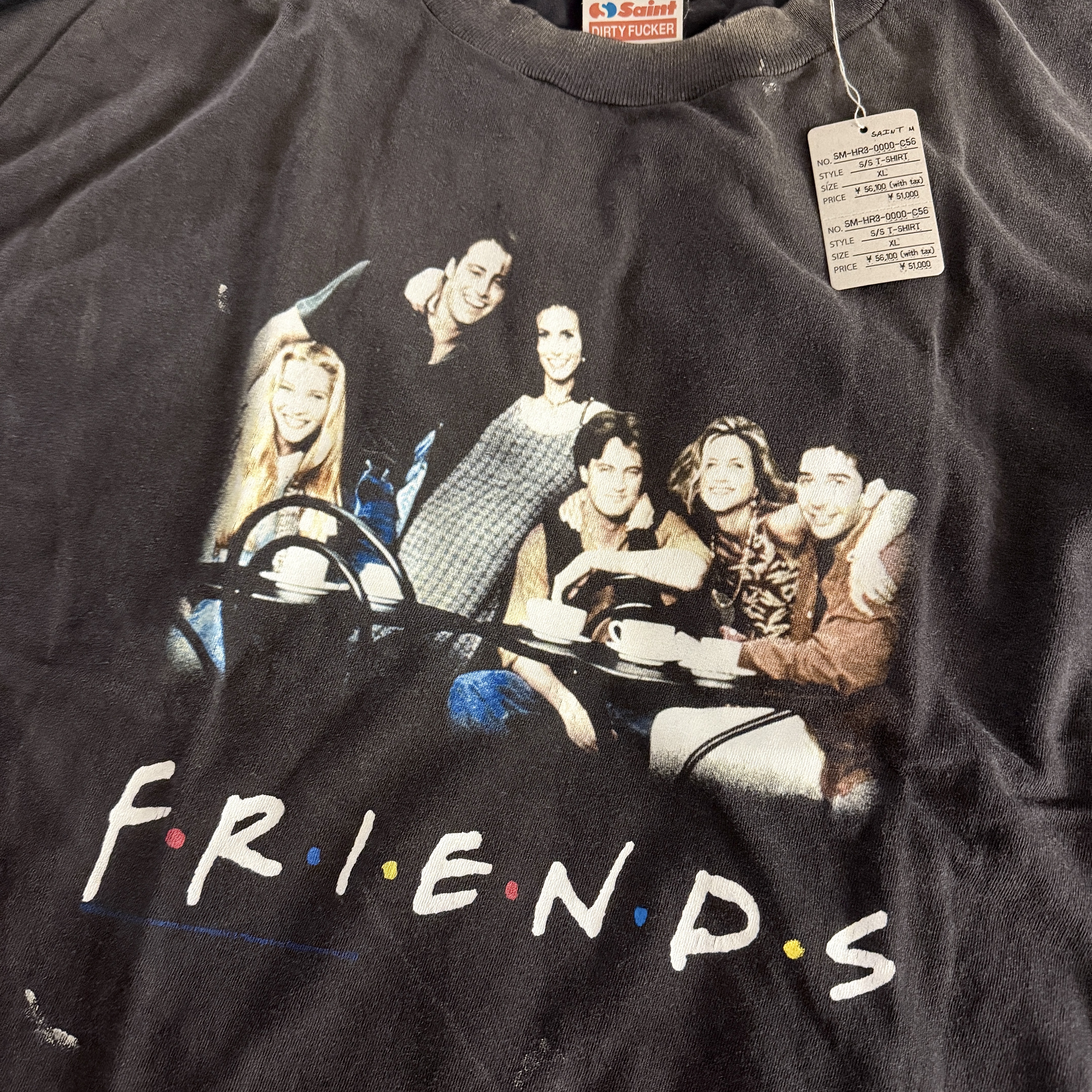 Saint Mxxxxxx x Friends T-Shirt Black - 25SS 착용 스타일